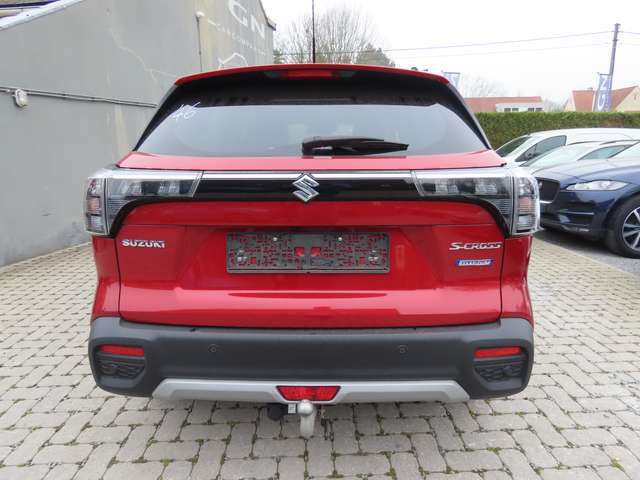 Suzuki SX4 S-Cross HYBRID