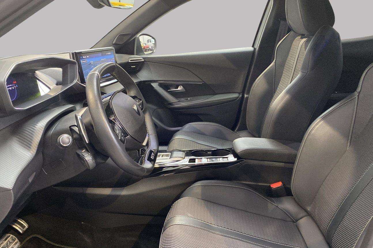 Peugeot 2008 GT - AUTOMAAT