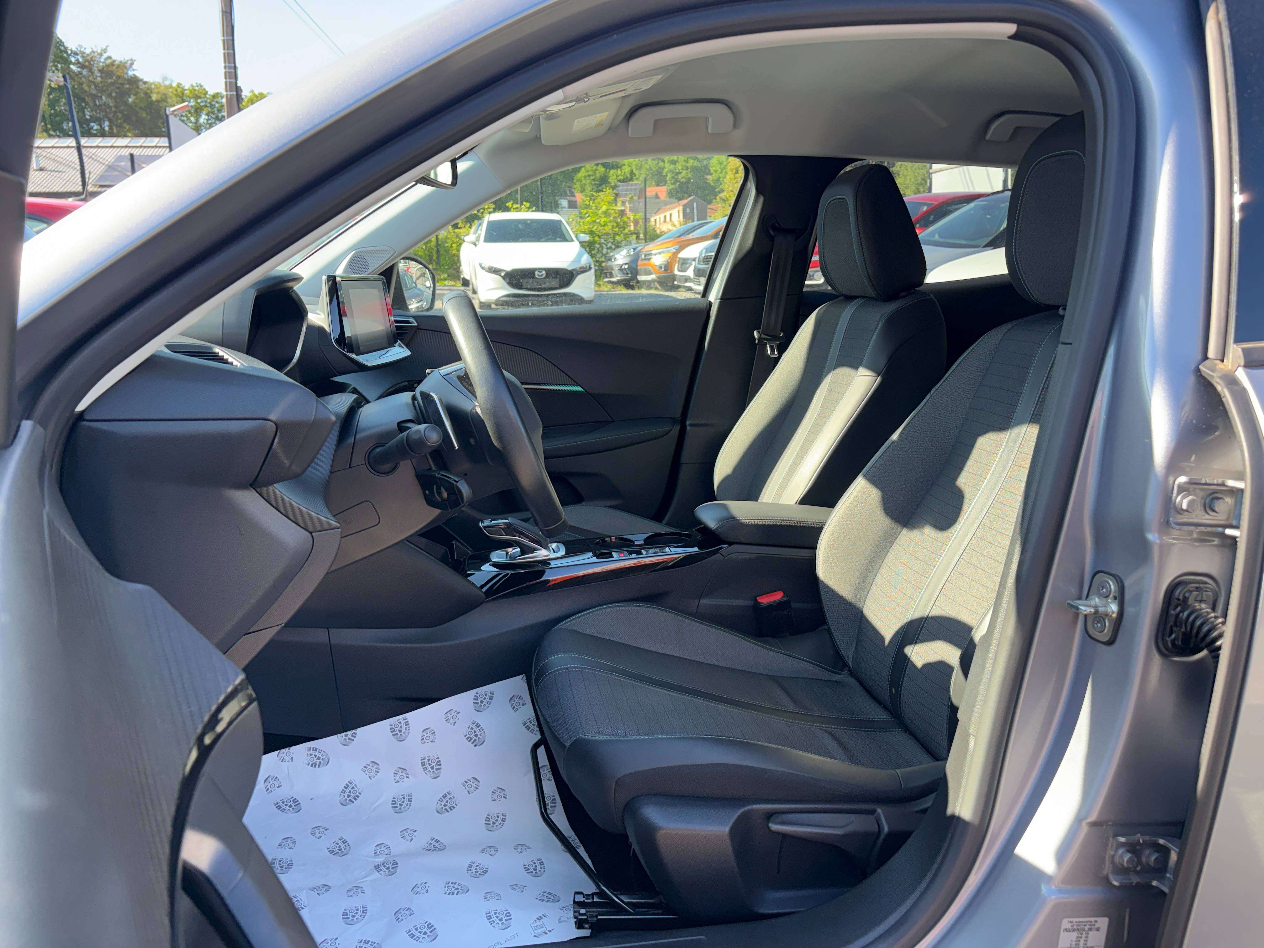 Peugeot 2008 1.2 Turbo Allure - EU6D - GARANTIE 1AN -