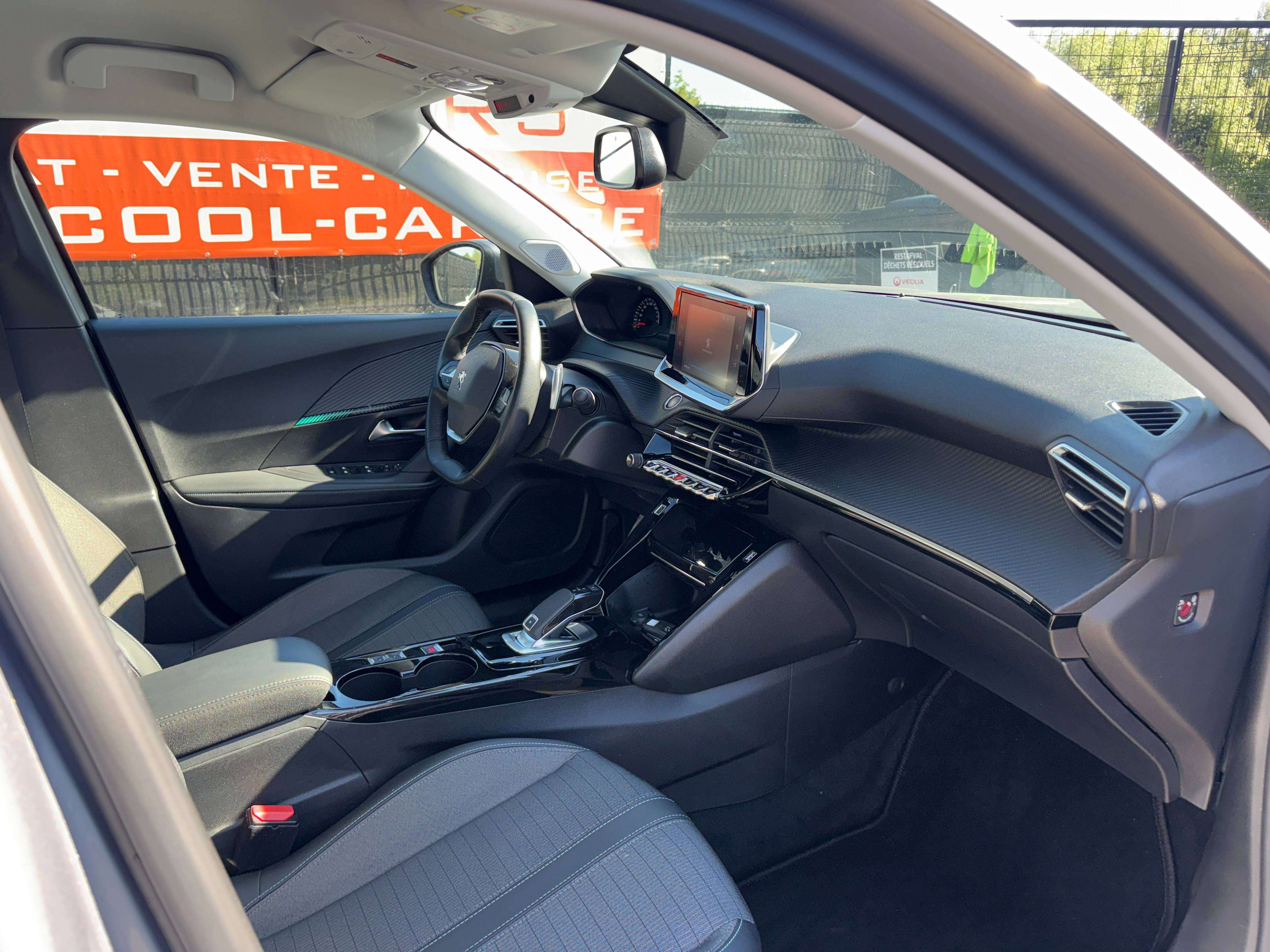 Peugeot 2008 1.2 Turbo Allure - EU6D - GARANTIE 1AN -