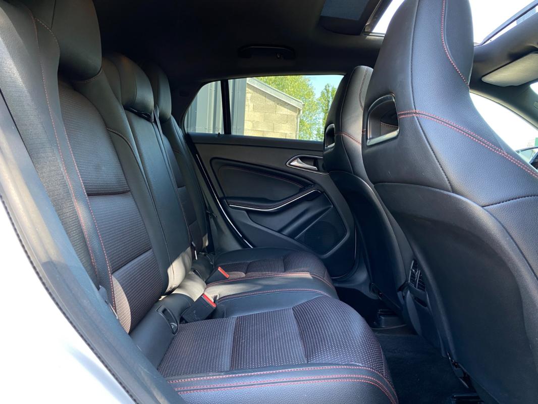 Mercedes-Benz Cla CLASSE 200 d 7G-DCT Fascination - PACK AMG 2019 143 000 km Garantie