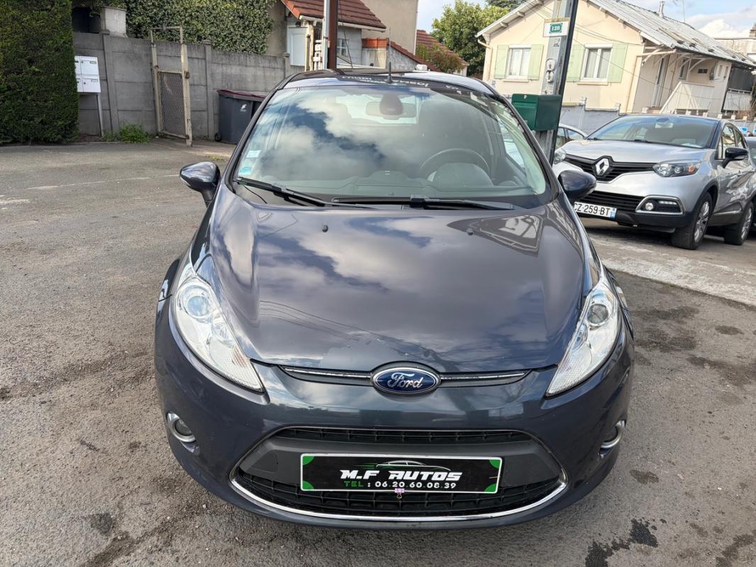 Ford Fiesta 1.4L TDCi 2012 Ambiante FACTURES D ENTRETIEN PAYEMENT EN 3 FOIS