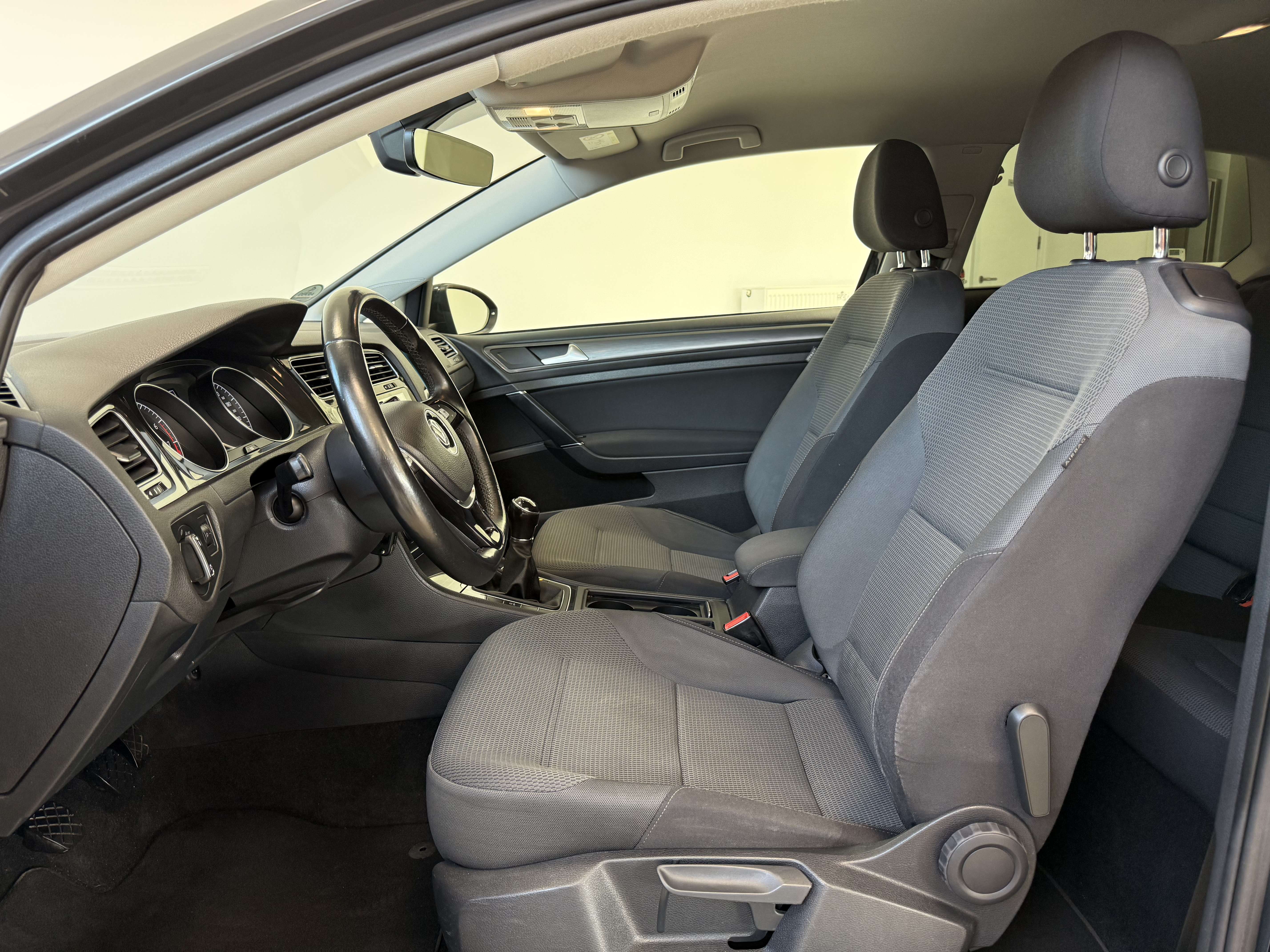 Volkswagen Golf 7.5 FACELIFT 1.0TSI CARNET D’ENTRETIEN 1ER PROPRIÉ
