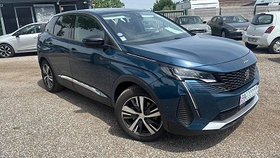 Peugeot 3008 phase II 1.6 180cv EAT8 HYBRID ALLURE PACK 13333 hors taxes! an 2023