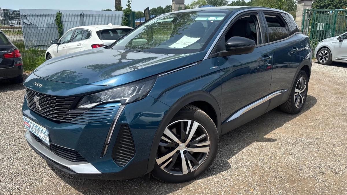 Peugeot 3008 GENERATION-II 1.6 180cv EAT8 HYBRID ALLURE PACK 13333 Hors Taxes