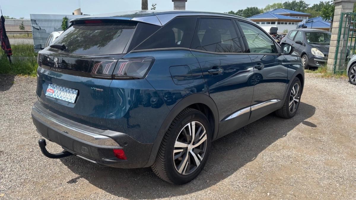 Peugeot 3008 GENERATION-II 1.6 180cv EAT8 HYBRID ALLURE PACK 13333 Hors Taxes