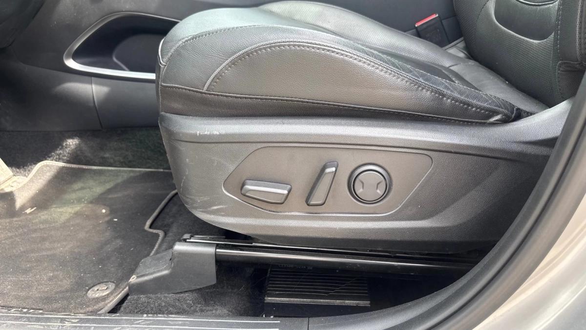 Hyundai Tucson 1.6 CRDI 135 MHEV EXECUTIVE 2WD DCT 17991 Hors Taxes 1 ère main