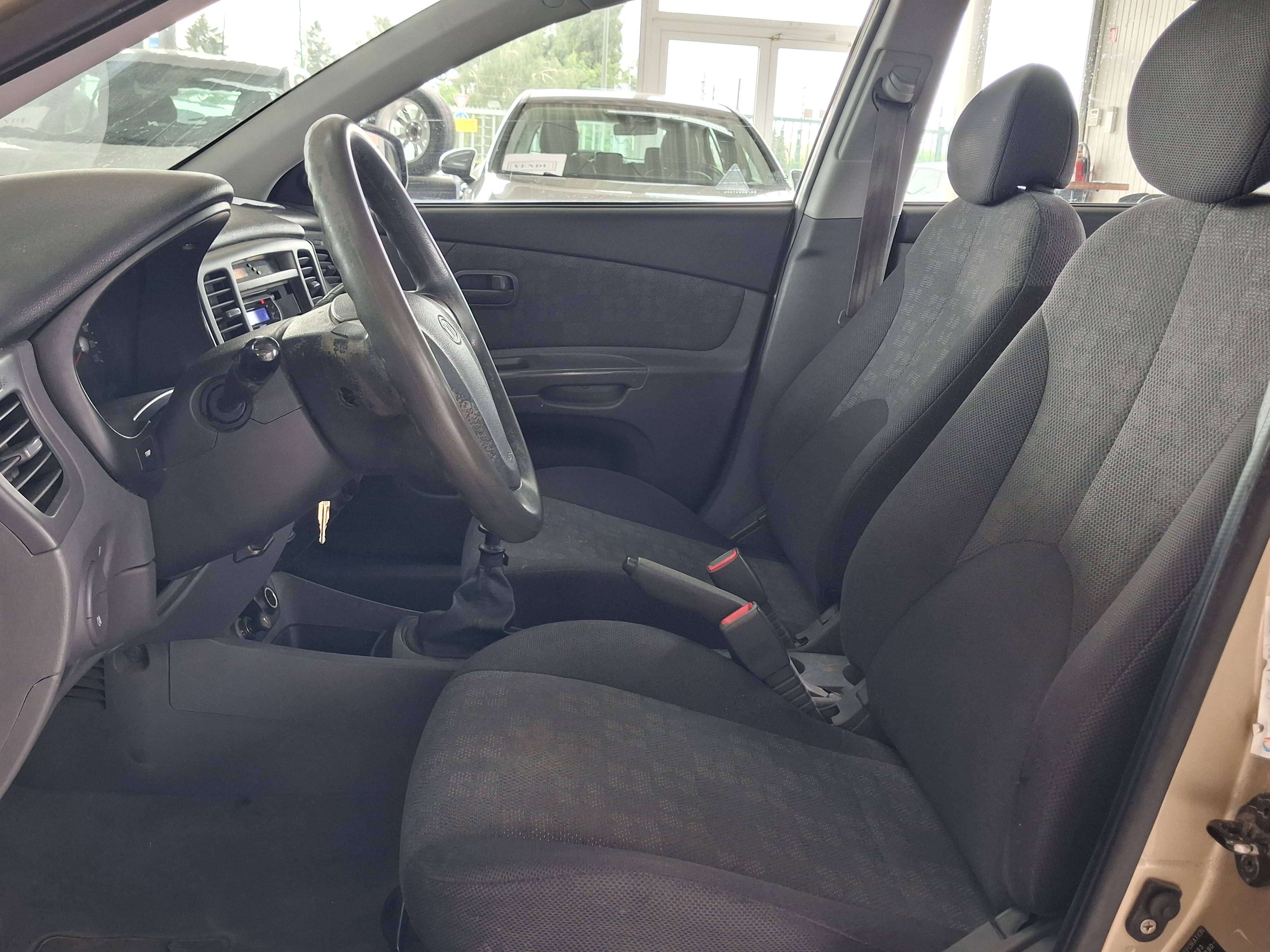 Kia Rio Rio 1.5 CRDi VGT EX/EXPORT/MARCHAND/NO CONTROL/NO GARANTIE