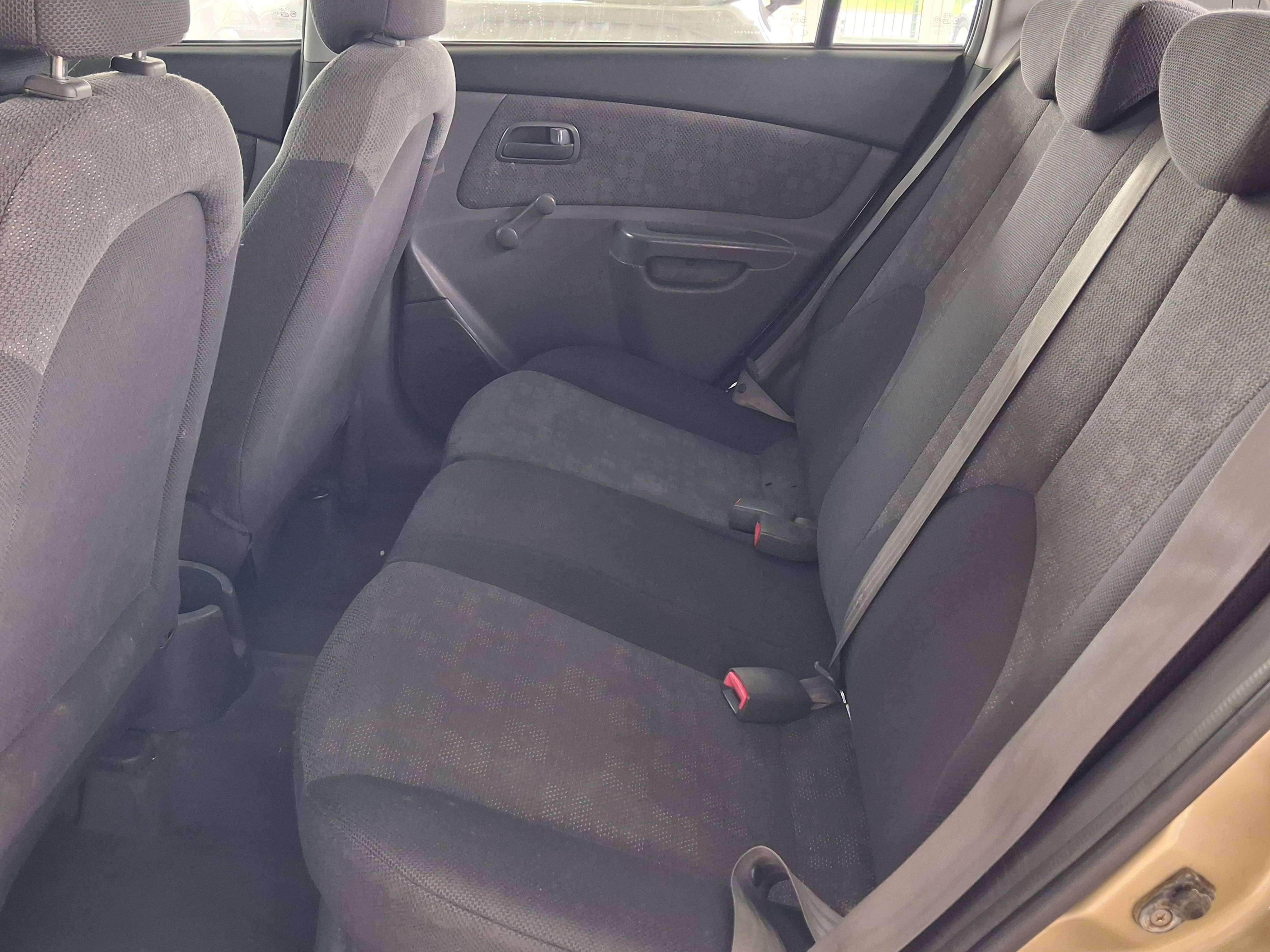 Kia Rio Rio 1.5 CRDi VGT EX/EXPORT/MARCHAND/NO CONTROL/NO GARANTIE