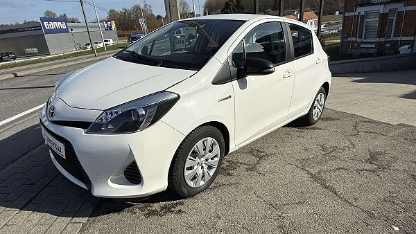 Toyota Yaris Yaris 1.5 HYBRIDE Essence