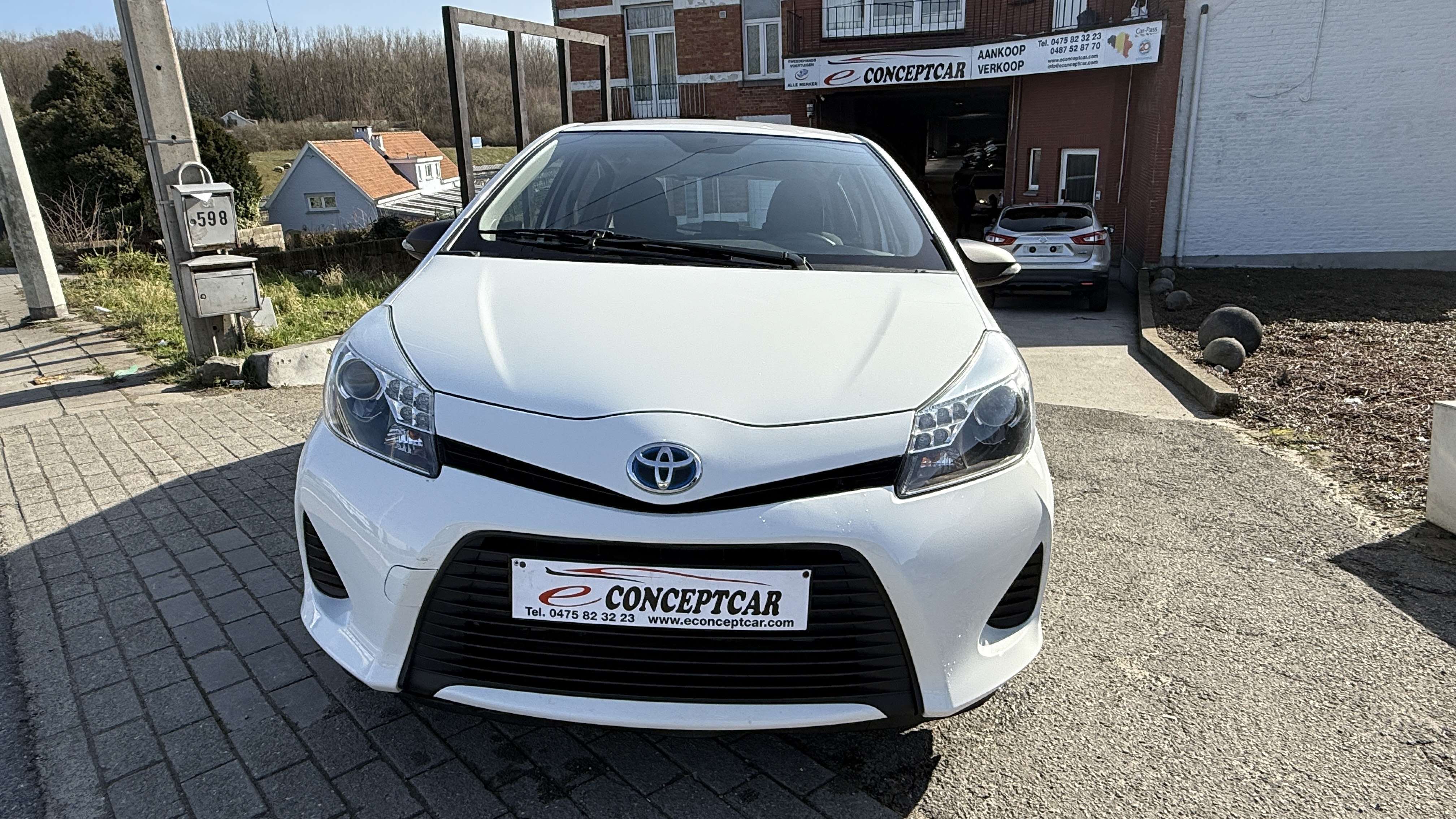 Toyota Yaris Yaris 1.5 HYBRIDE Essence