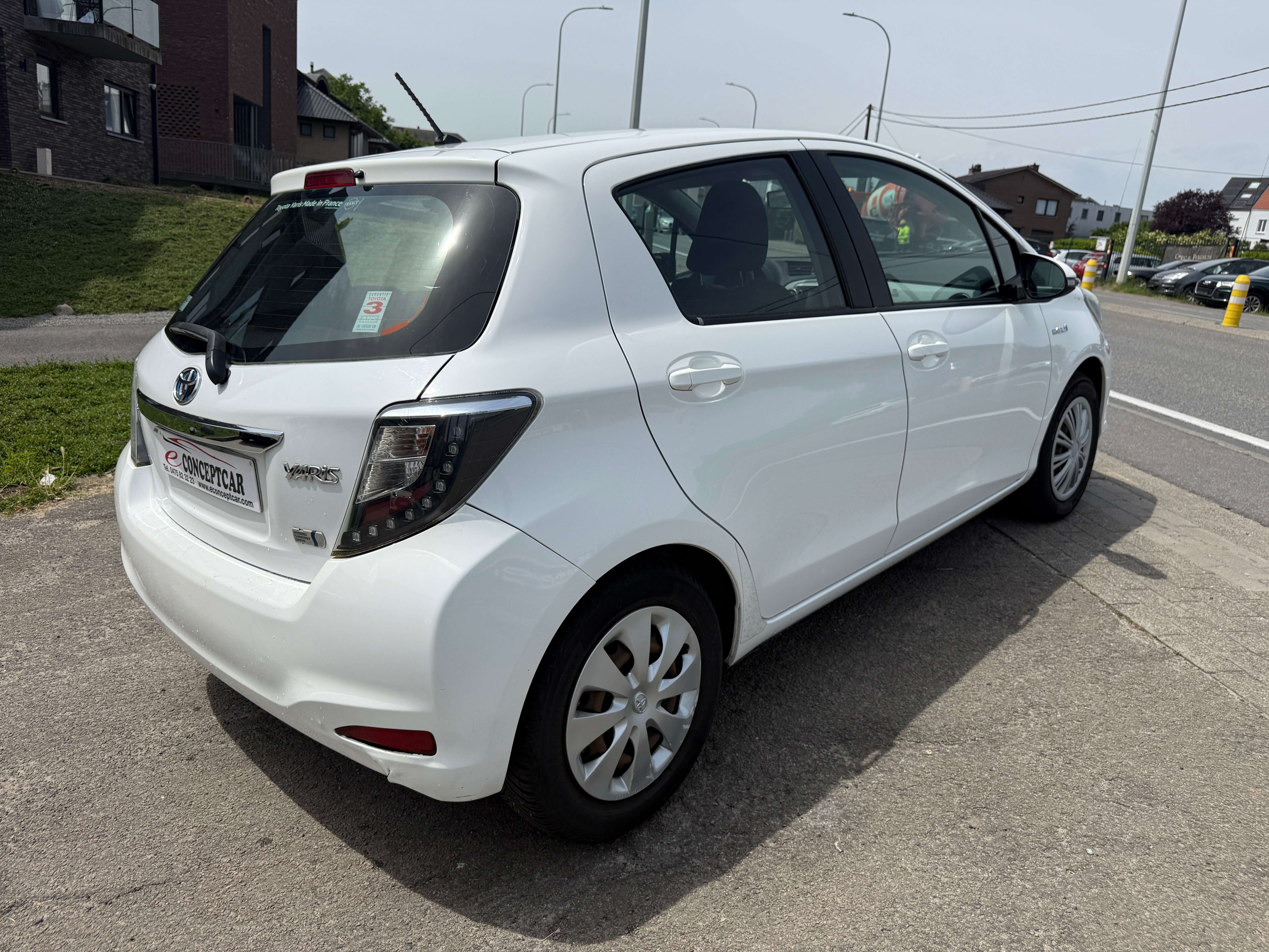 Toyota Yaris Yaris 1.5 HYBRIDE Essence
