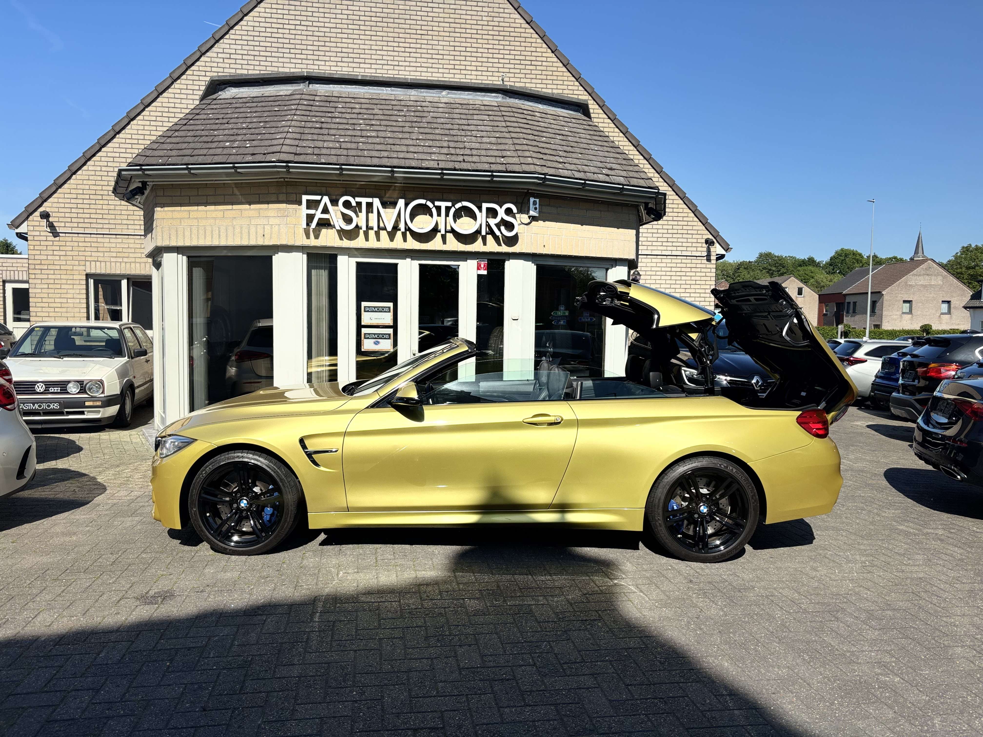 BMW M4 M4 Cabrio DKG CARPASS FIRST OWNER