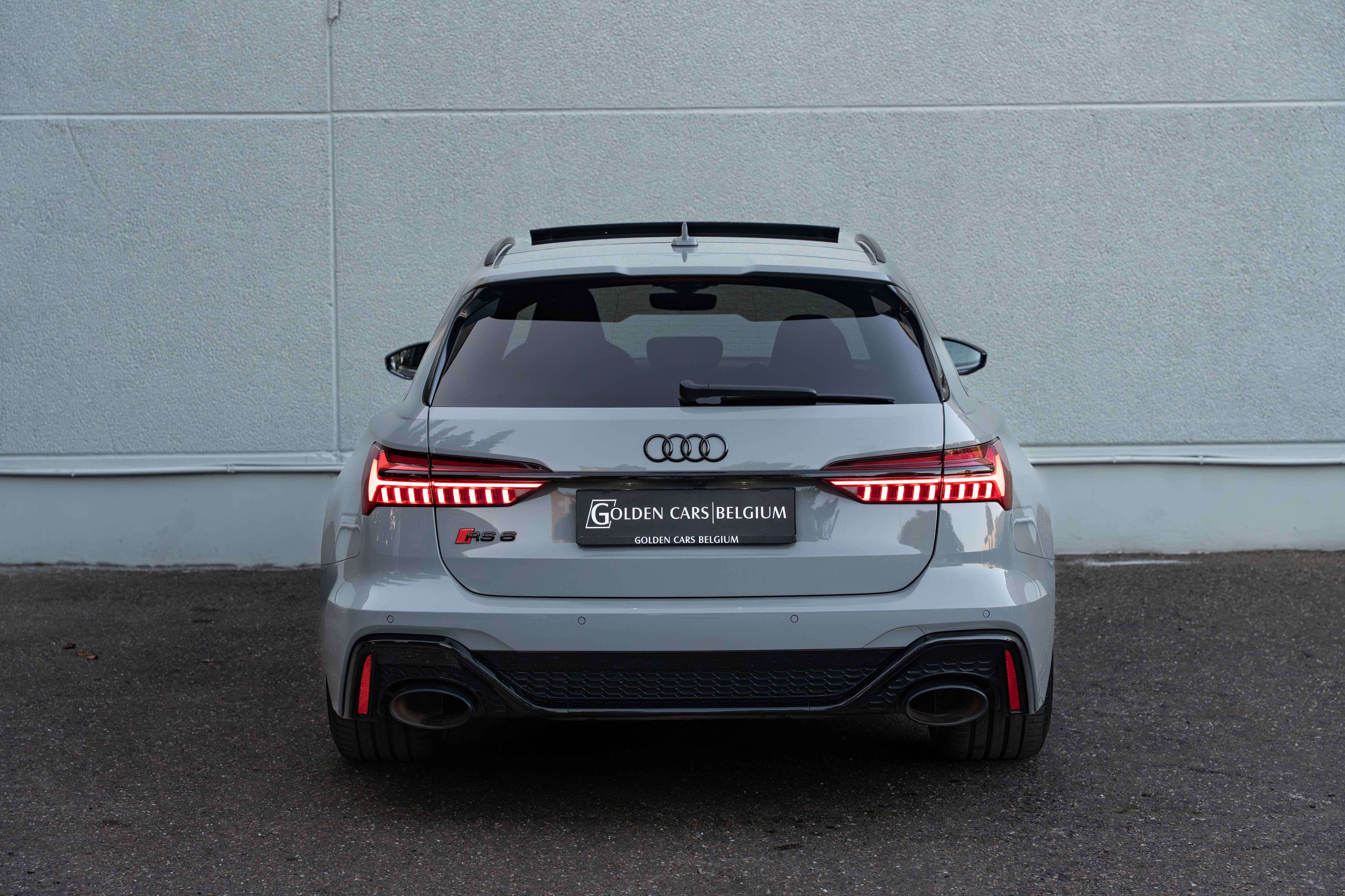 Audi RS6 Avant 4.0 TFSI DYNAMIC/NARDO/PANO/MATRIX/22"/HUD/ACC/B&O