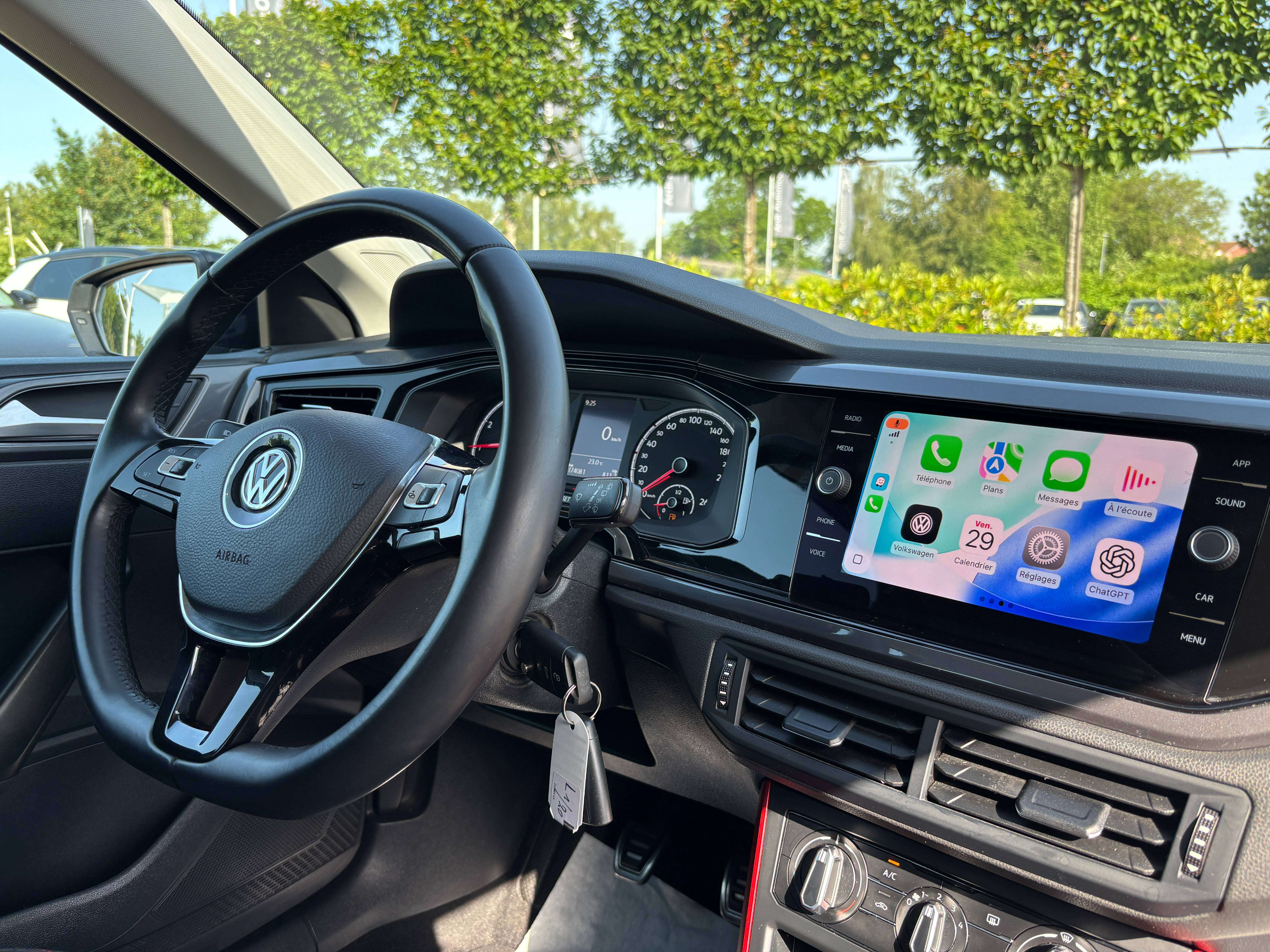 Volkswagen Polo 1.0 TSi *CARPLAY*FRONT ASSIST*CAPTEUR AV+AR*GARANTIE*