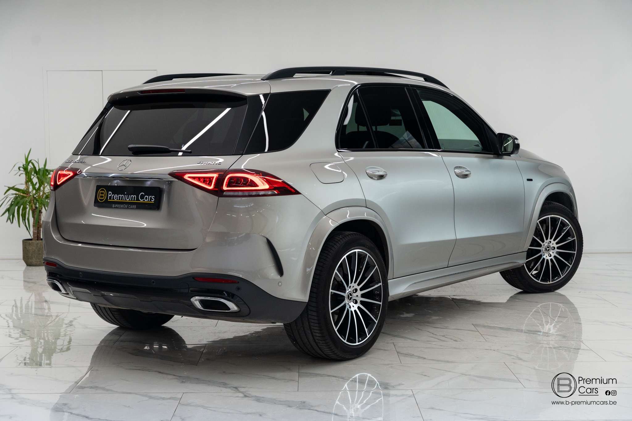 Mercedes-Benz GLE 350 de AMG line! Full Options! Sfeer! 360°! Pano!