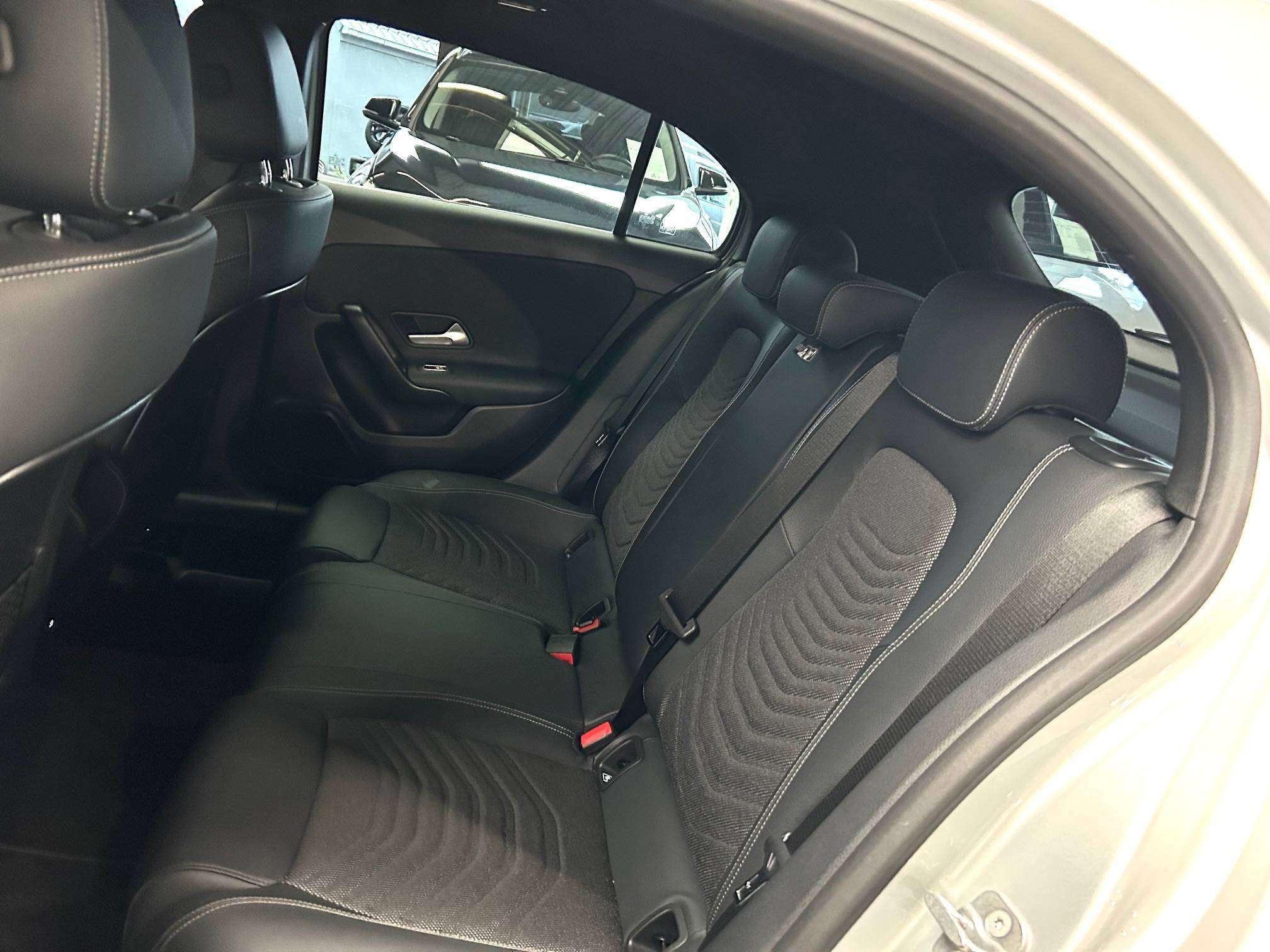 Mercedes-Benz A 180 d 7G-DCT Alu18"/Leder/Led/Cam/Carplay/Pdc/Cruise *1j garantie*