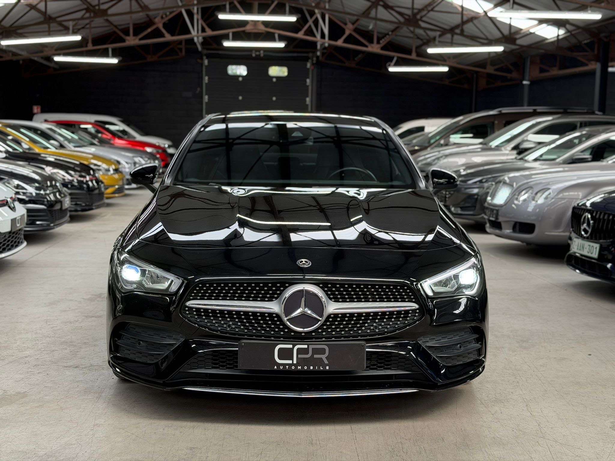 Mercedes-Benz CLA 180 d * PACK AMG * GPS * CAMERA * CRUISE * CARPLAY