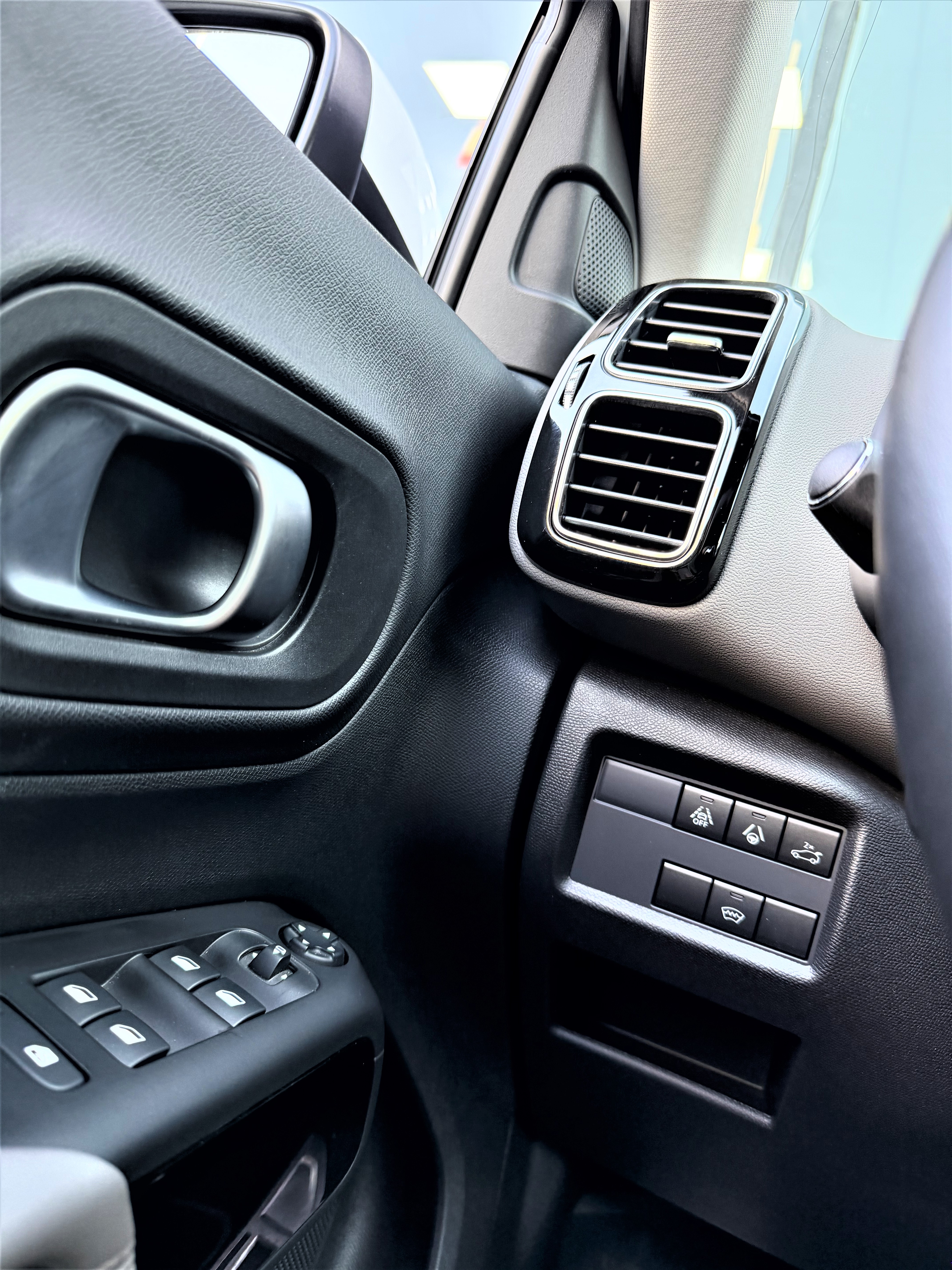 Citroen C5 Aircross HDi 130 S&S SHINE Full EAT8 Vitual 1er Propriétaire