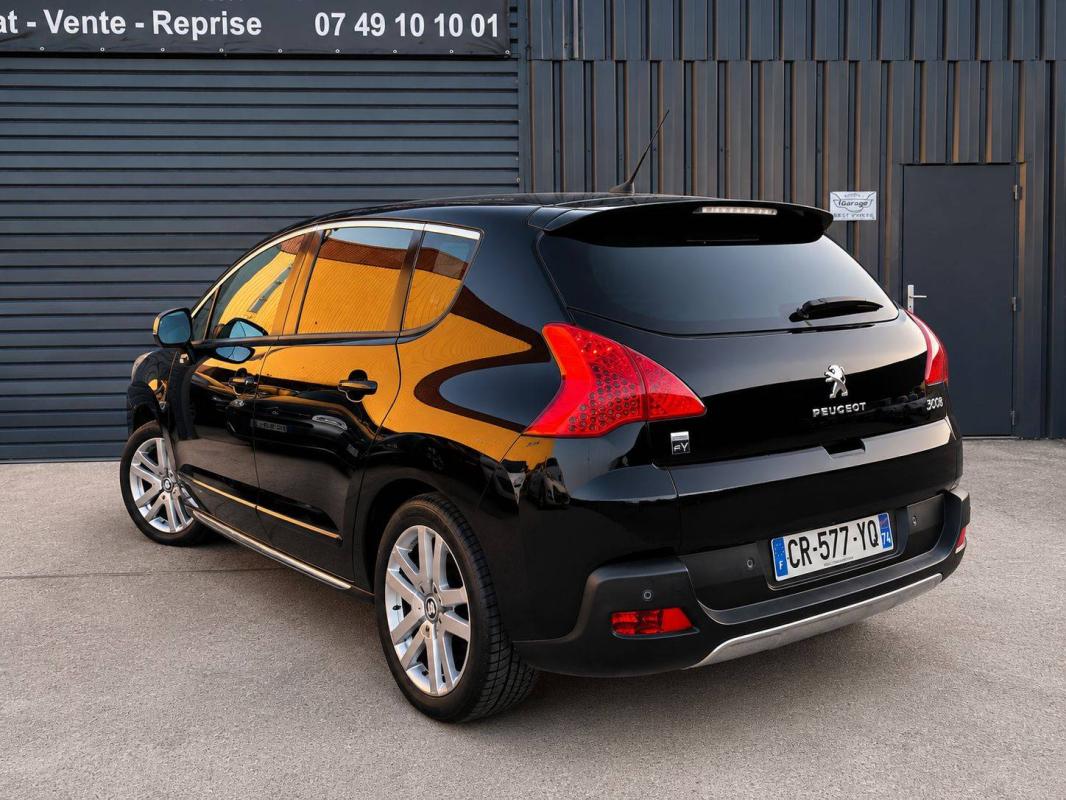 Peugeot 3008 2.0 e-HDi FAP BMP6 + Electric 37ch