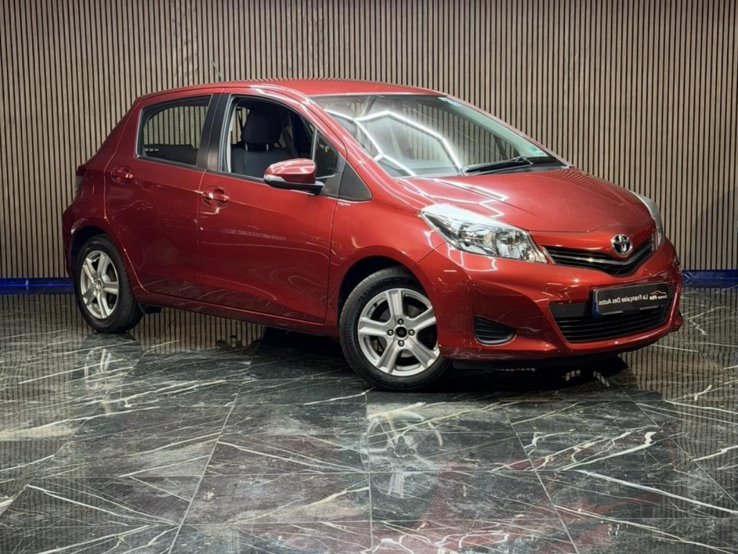 Toyota Yaris 100 VVT-i Style