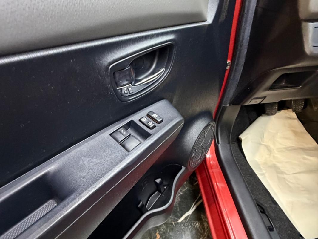 Toyota Yaris 100 VVT-i Style