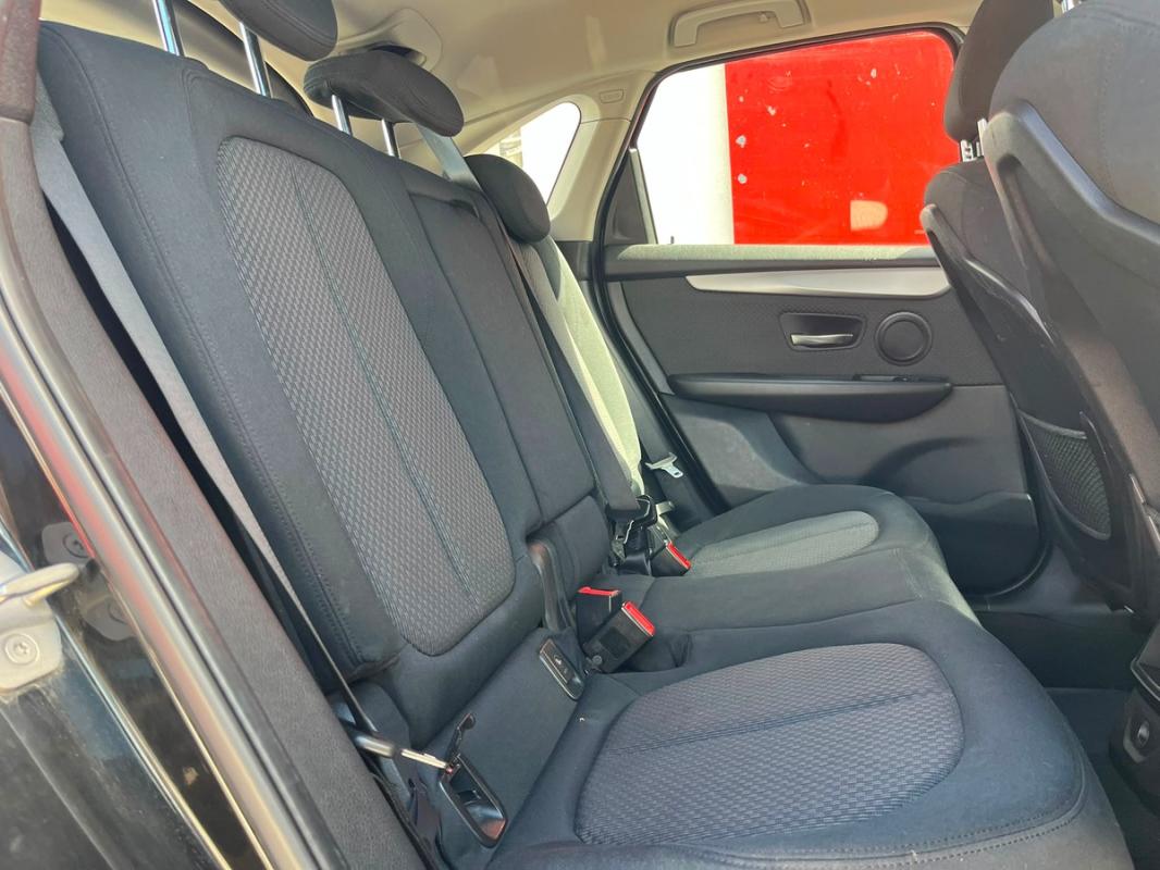 Bmw Serie 2 214D 95 CH RADAR DE RECUL - TRÈS PROPRE | ENTIÈREMENT RÉVISÉE & GARANTIE 12 MOIS