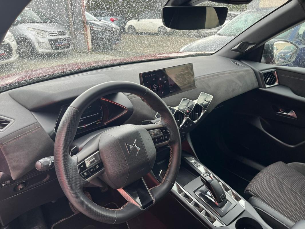 Ds 3 CBACK PERFORMANCE LINE 1.2L 131 CH ESSENCE - FULL OPTIONS | ENTIÈREMENT RÉVISÉE ET GARANTIE