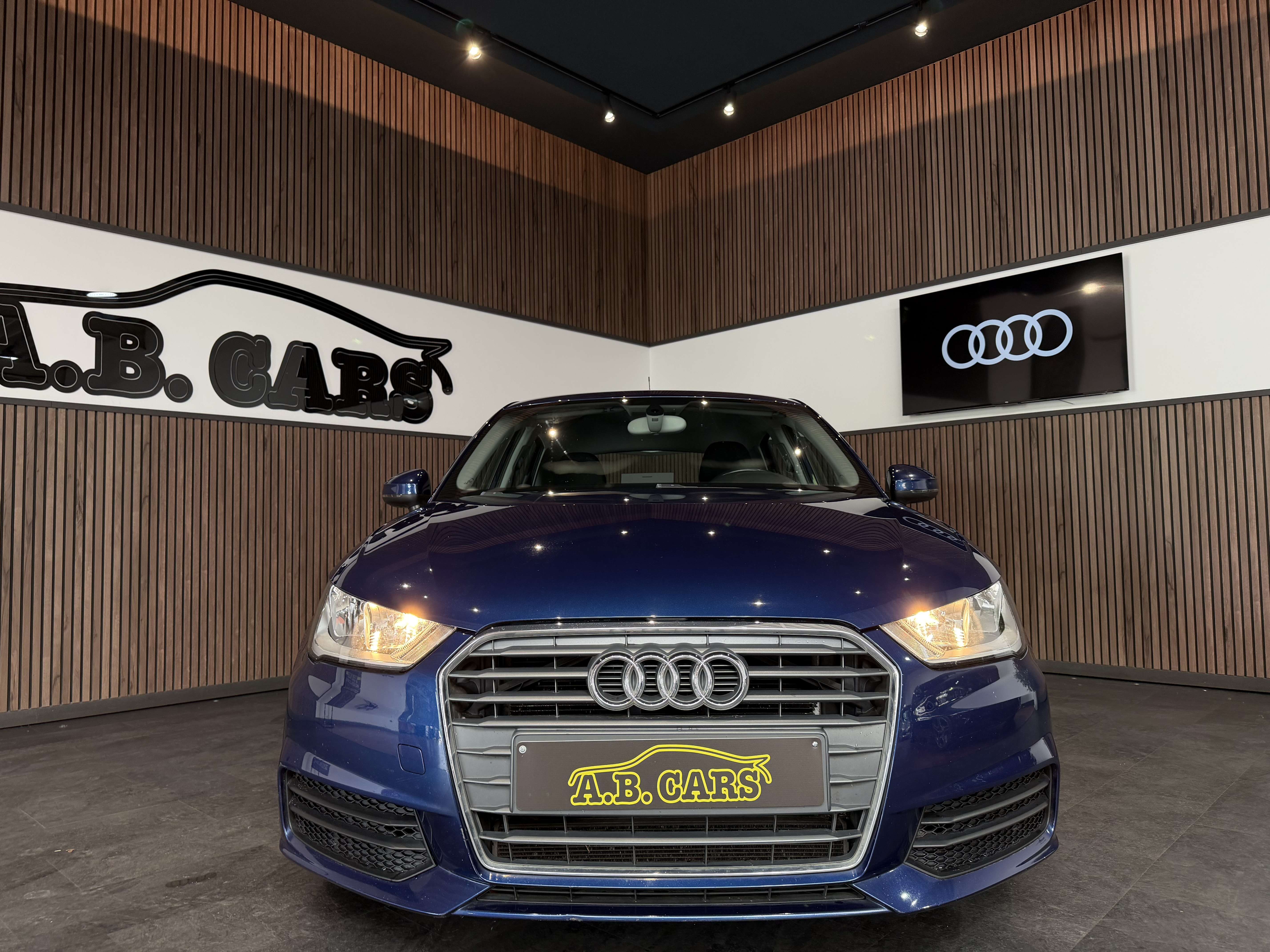 Audi A1 Sportback 1.0 TFSI - GARANTIE 12MOIS - 1ERPRO