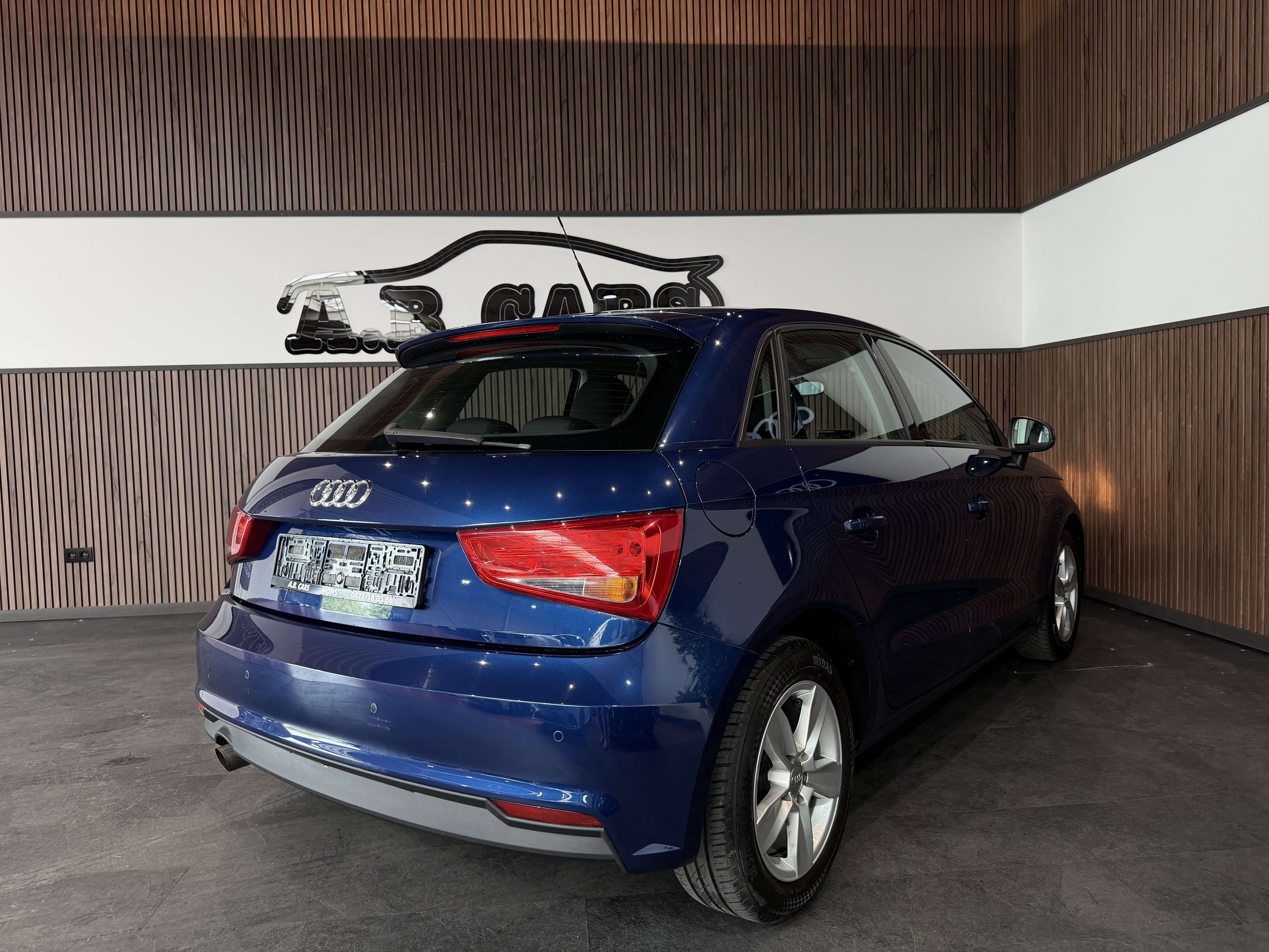 Audi A1 Sportback 1.0 TFSI - GARANTIE 12MOIS - 1ERPRO