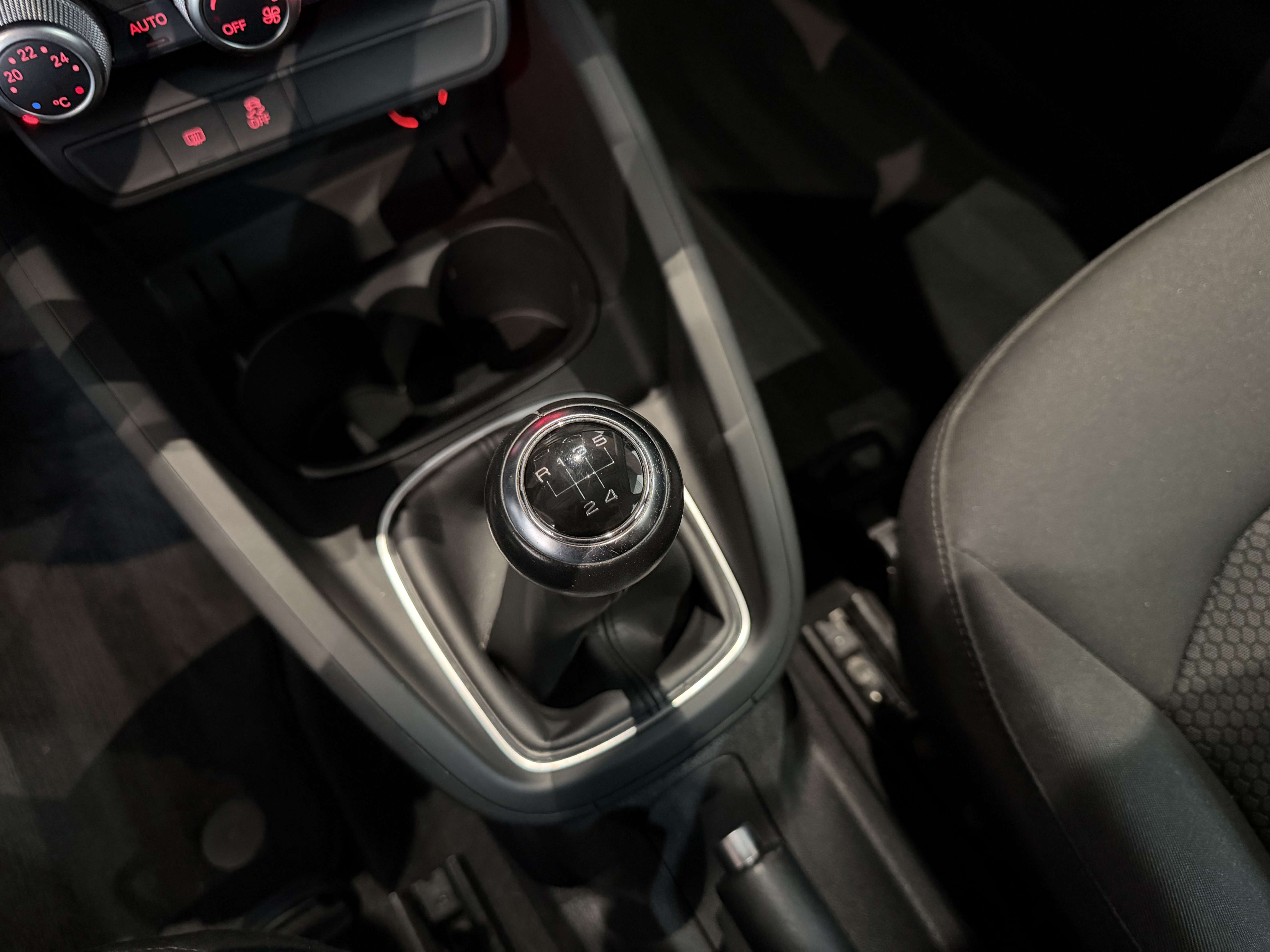 Audi A1 Sportback 1.0 TFSI - GARANTIE 12MOIS - 1ERPRO