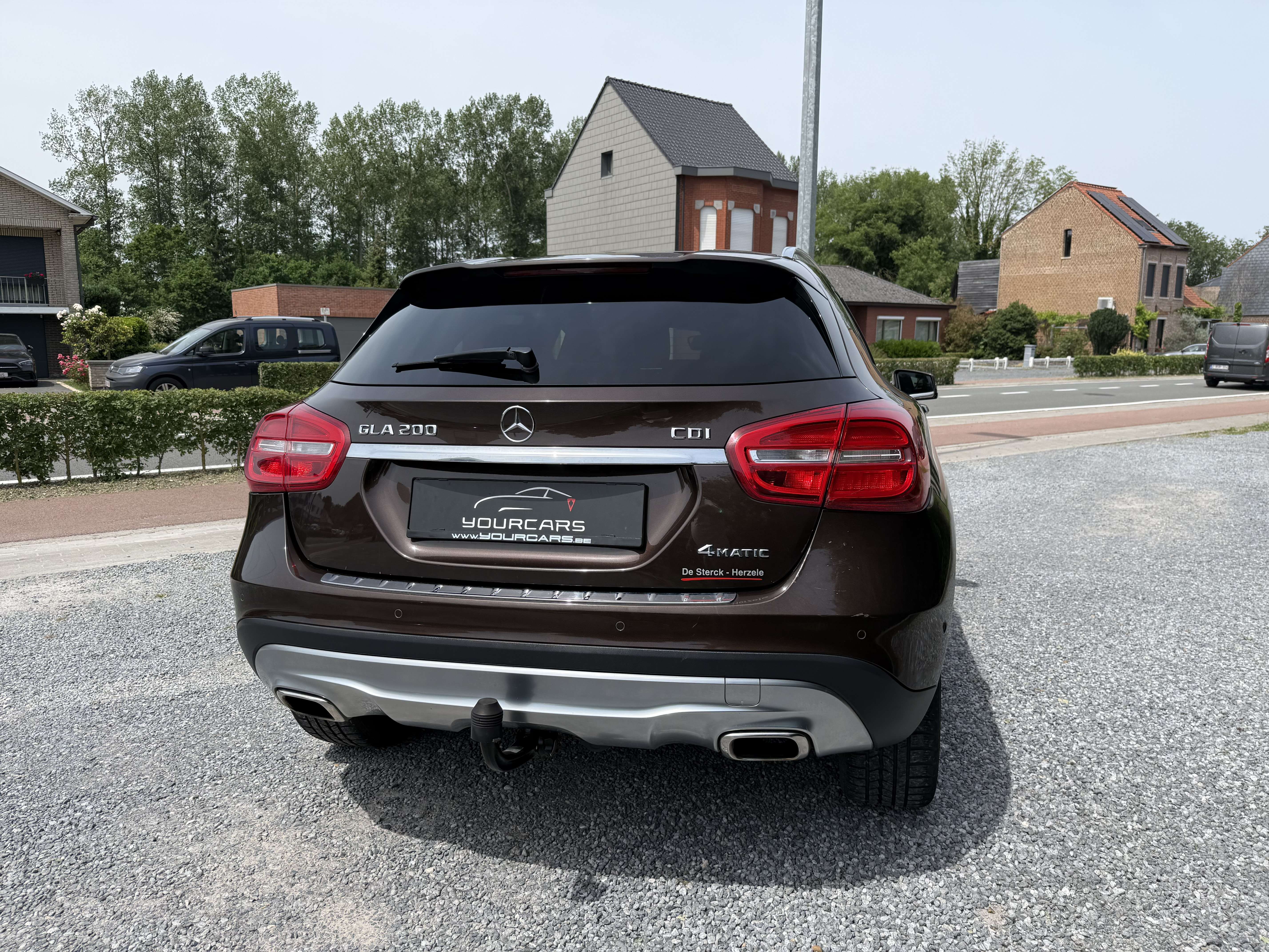 Mercedes-Benz GLA 200 d 4-Matic * XENON * LEDER * GPS * EURO 6