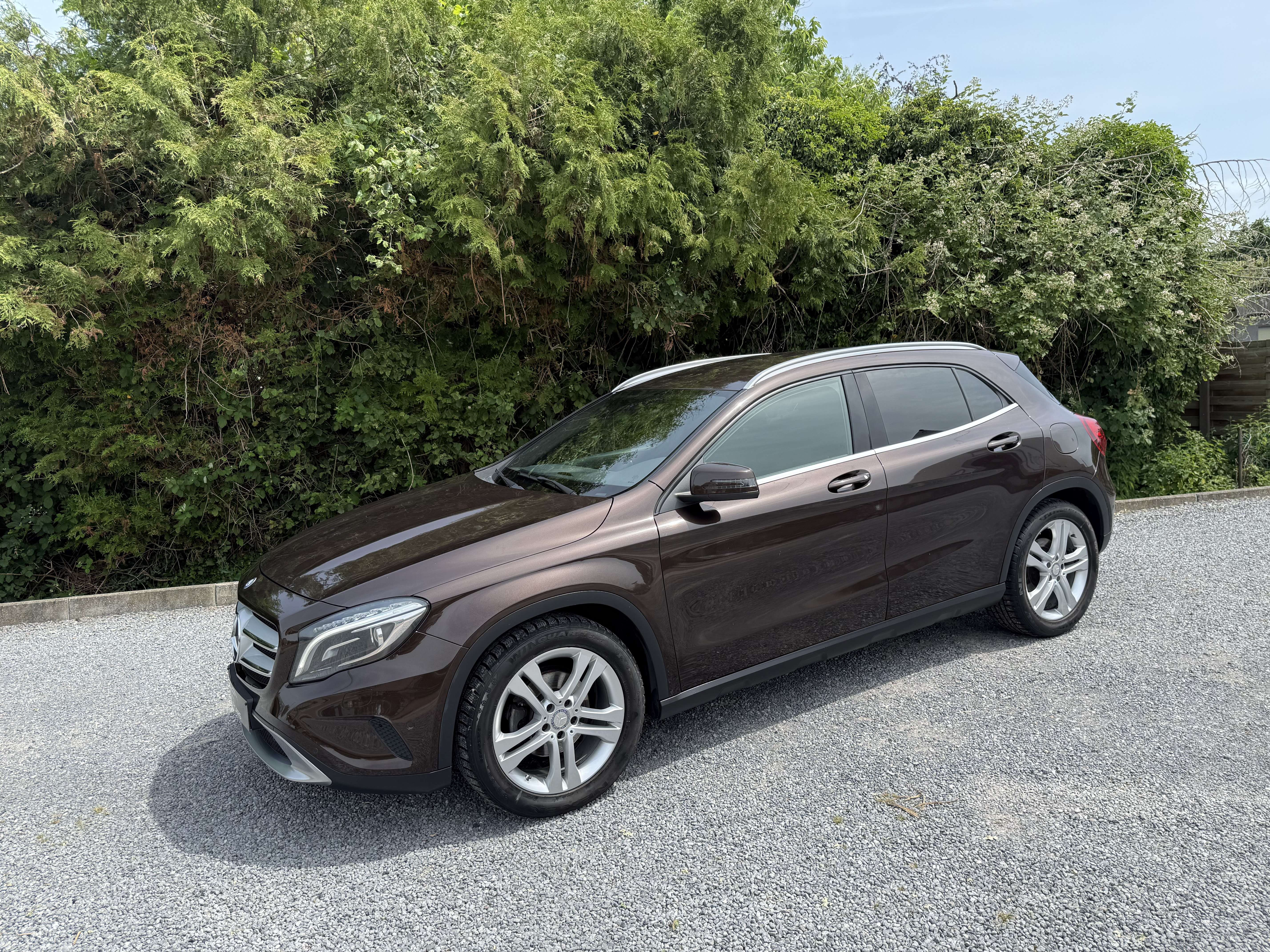 Mercedes-Benz GLA 200 d 4-Matic * XENON * LEDER * GPS * EURO 6