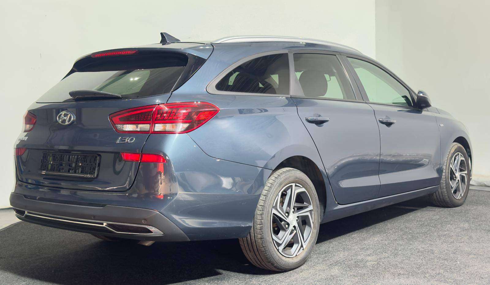 Hyundai i30 1.0 T-GDi MHEV I camera I Carplay | 2 jaar gratis onderhoud