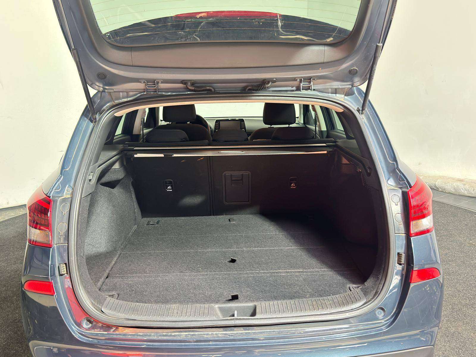 Hyundai i30 1.0 T-GDi MHEV I camera I Carplay | 2 jaar gratis onderhoud