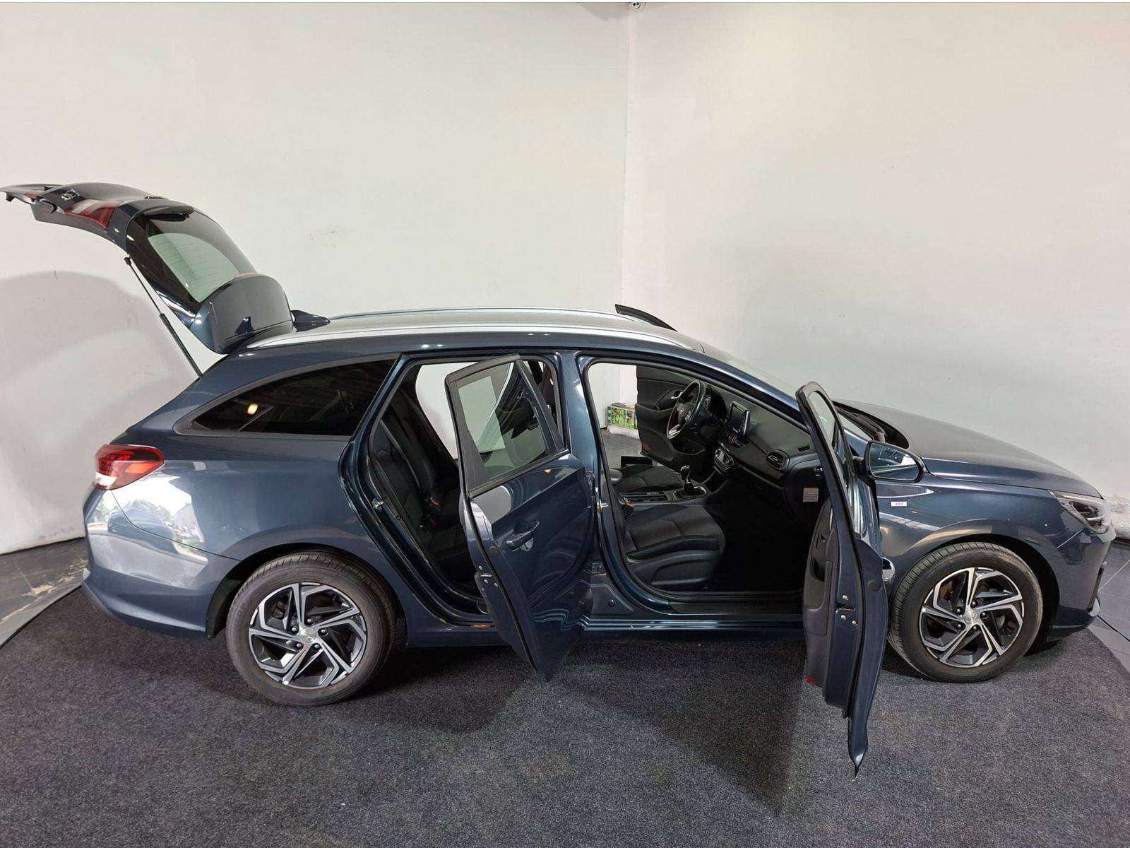 Hyundai i30 1.0 T-GDi MHEV I camera I Carplay | 2 jaar gratis onderhoud