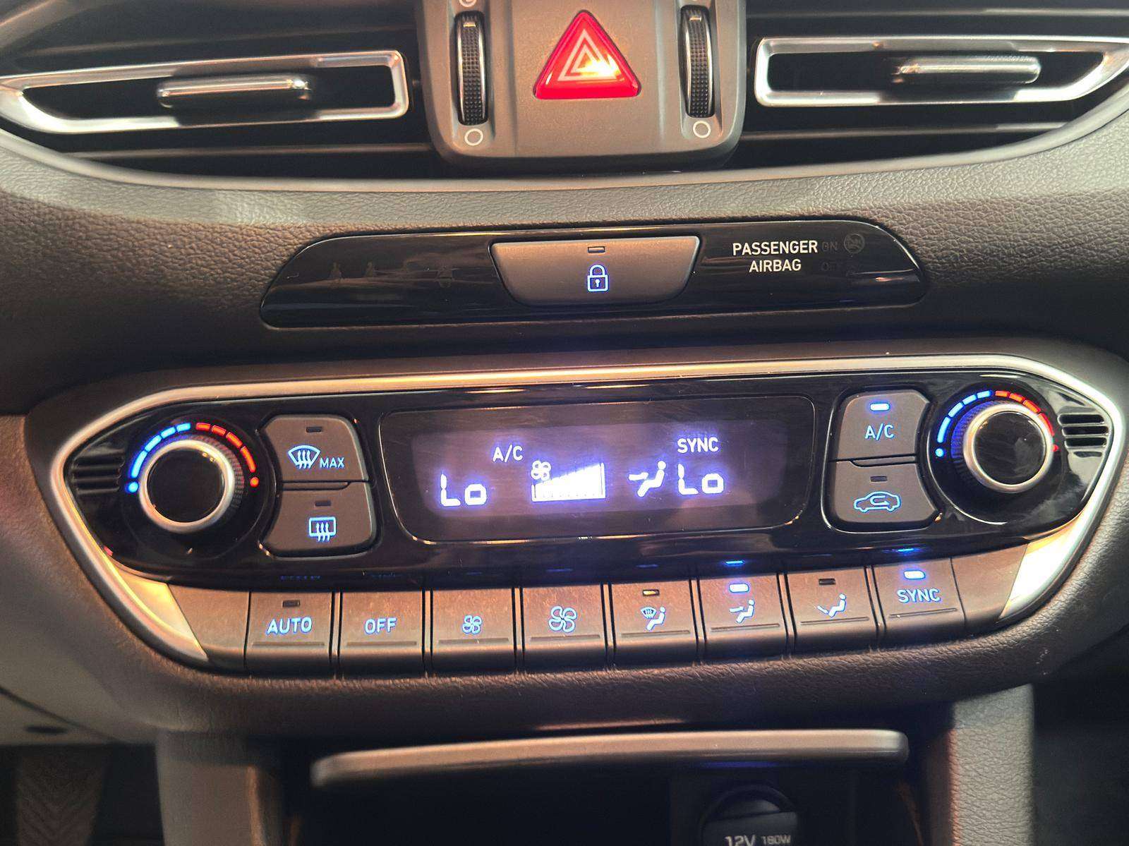 Hyundai i30 1.0 T-GDi MHEV I camera I Carplay | 2 jaar gratis onderhoud