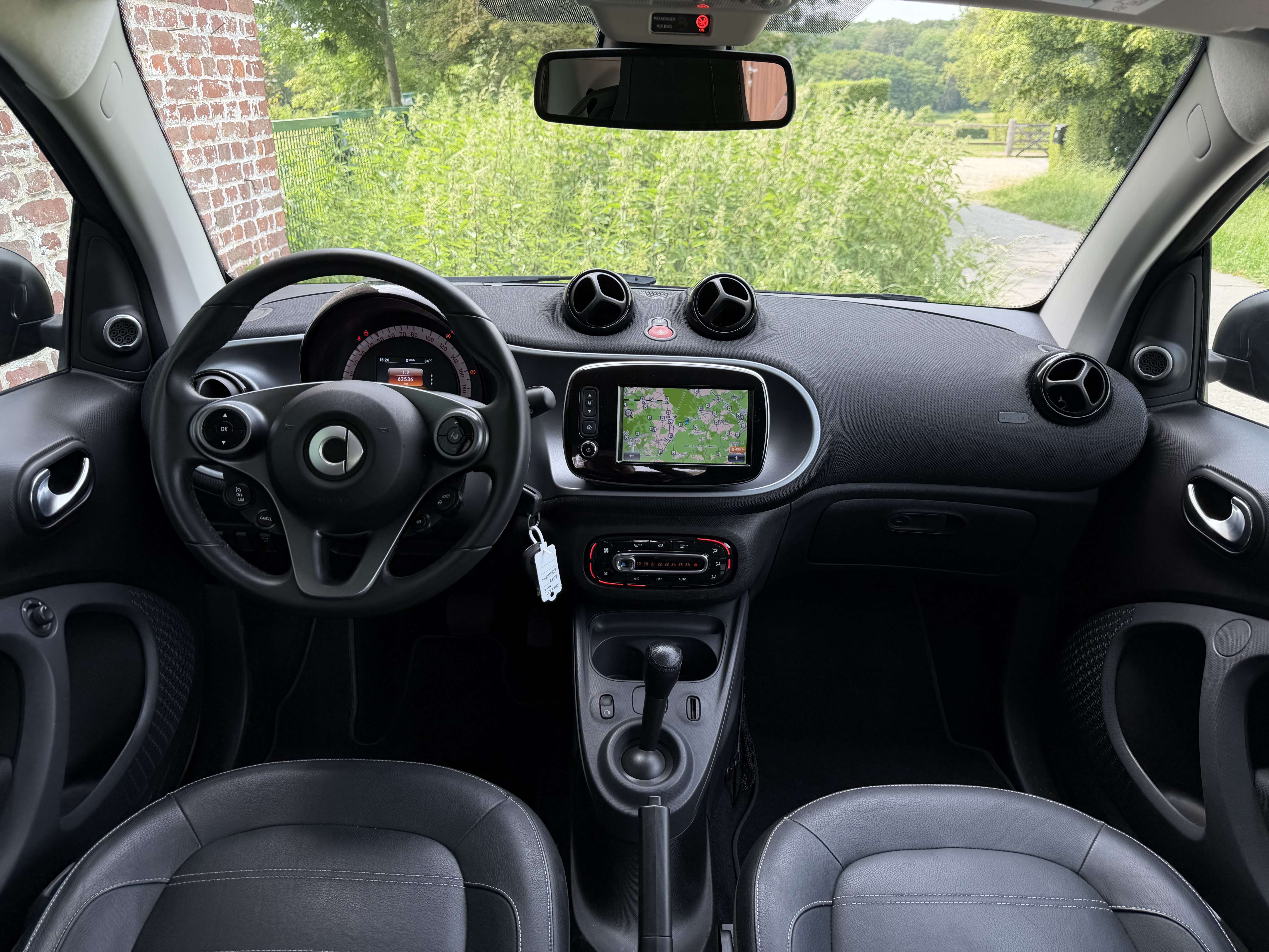 smart forTwo 0.9 Turbo Passion DCT *GPS*JBL*AIRCO*GARANTIE*