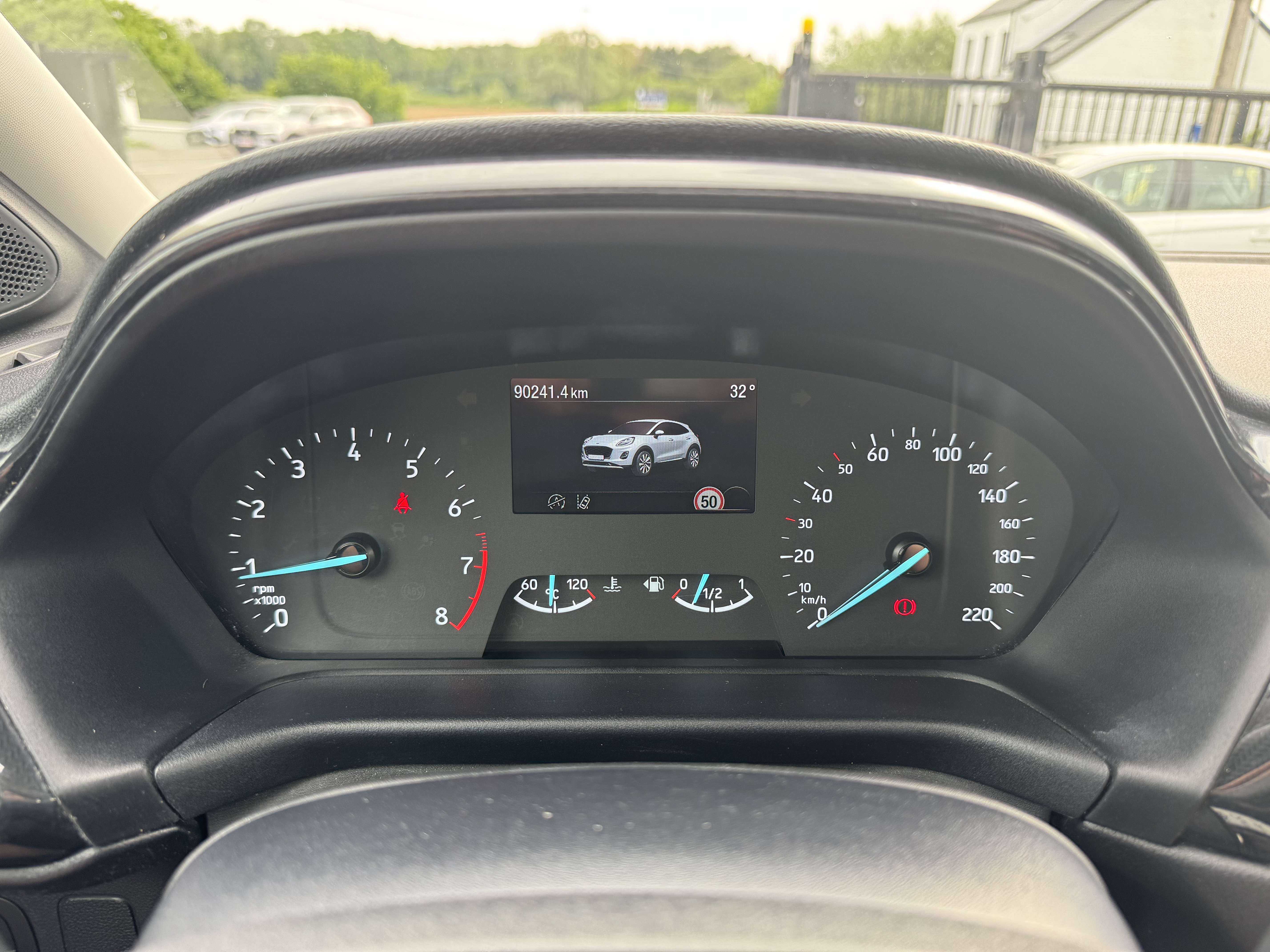 Ford Puma 1.0 EcoBoost Titanium / NAV / CARPLAY / AIRCO