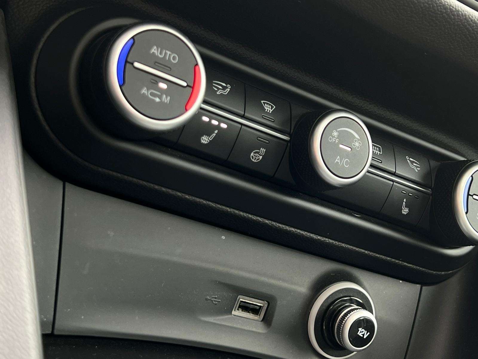 Alfa Romeo Stelvio Stelvio 2.2 JTD Super GARANTI CUIR LED NAVI PANO