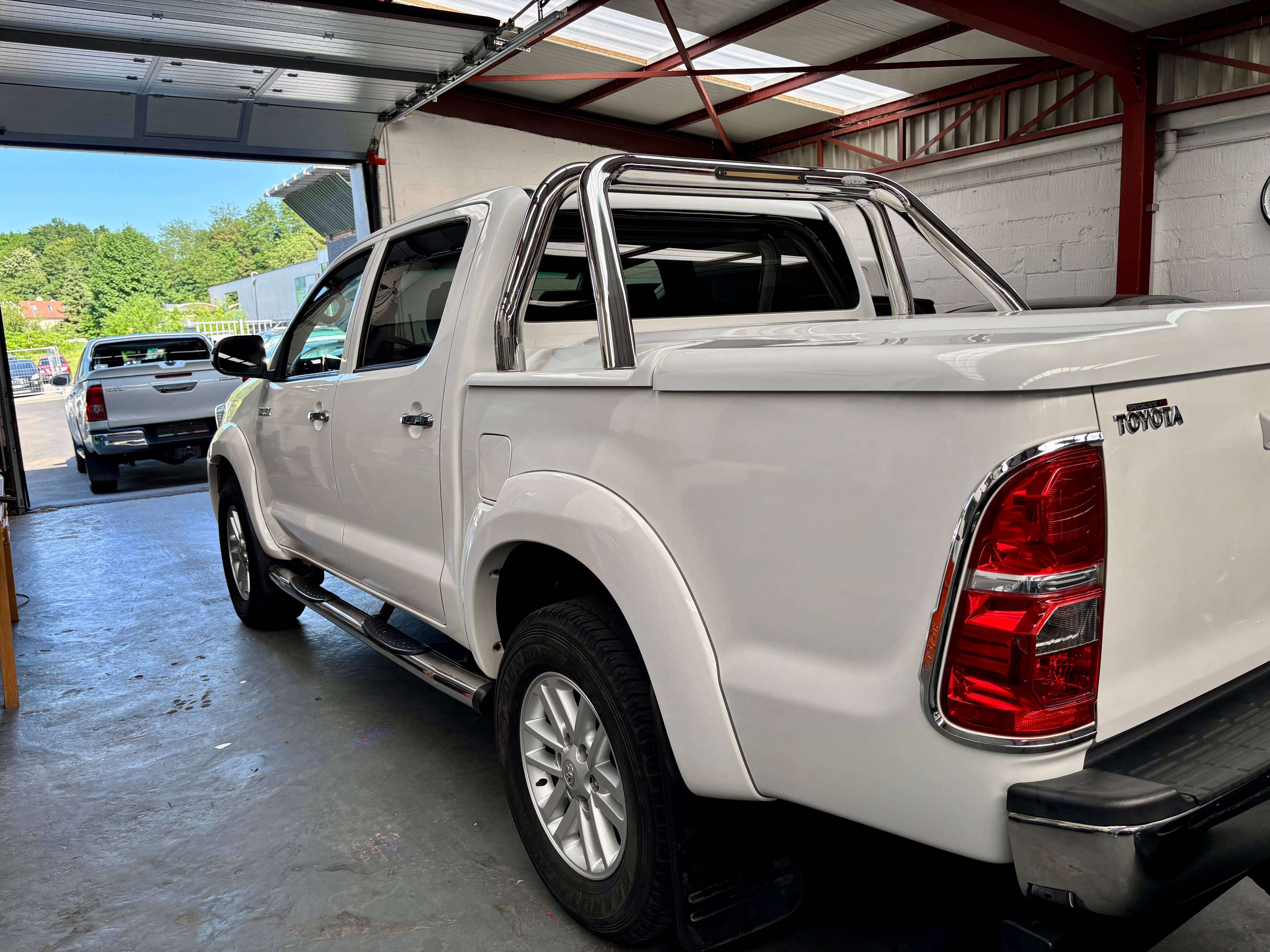 Toyota Hilux 3.0 D BVA Atacama Belge car pass etat neuf