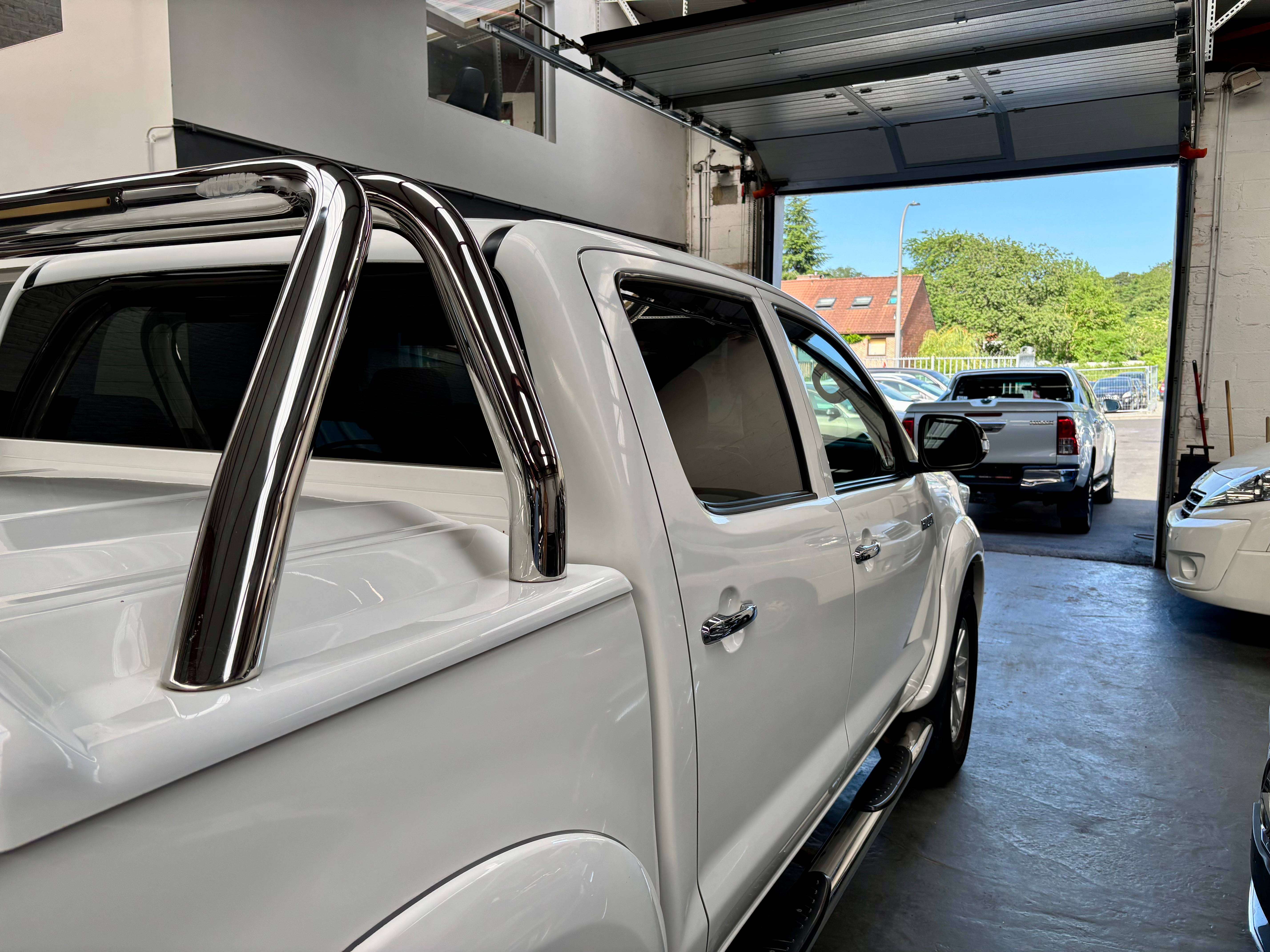 Toyota Hilux 3.0 D BVA Atacama Belge car pass etat neuf