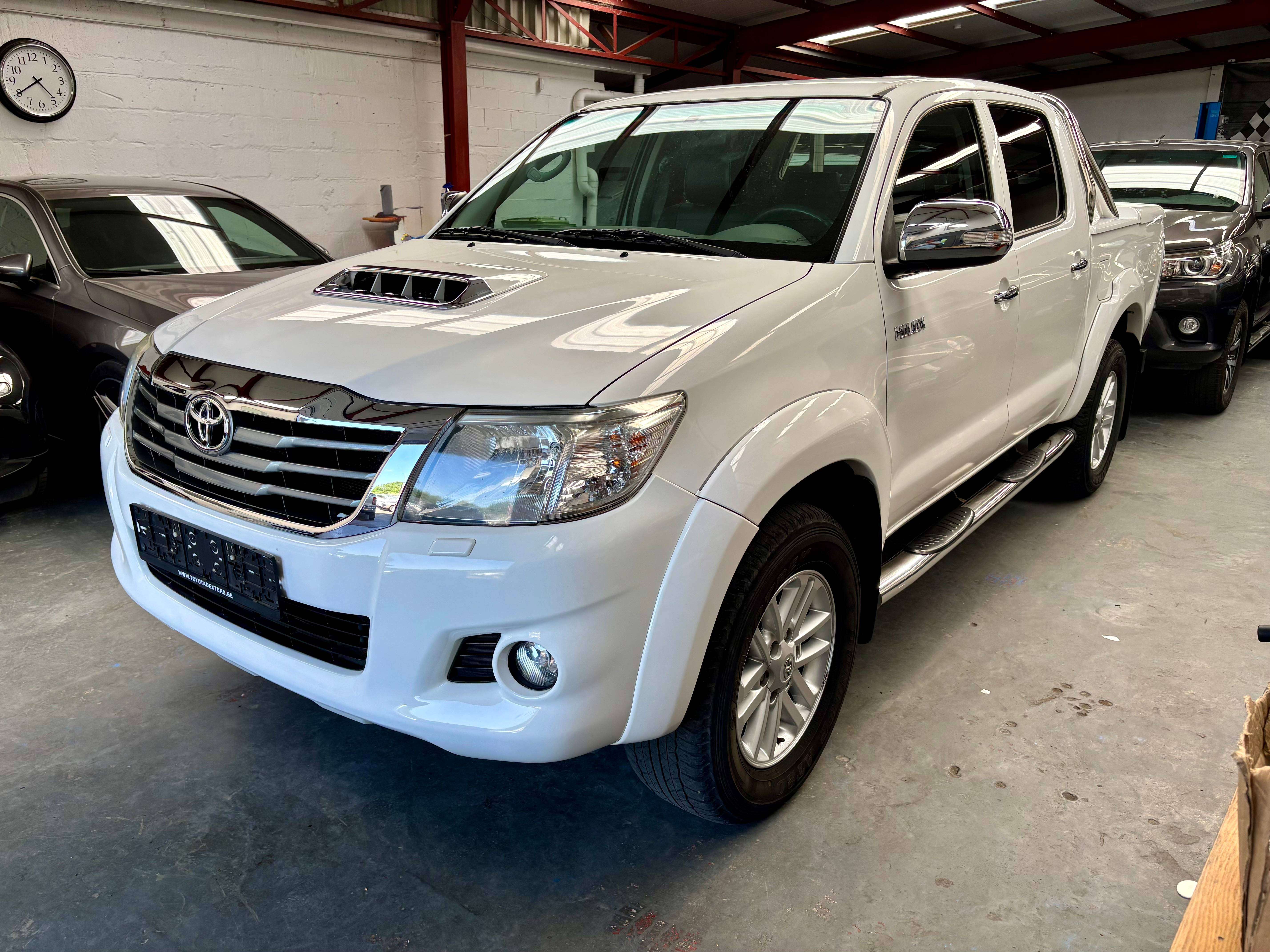 Toyota Hilux 3.0 D BVA Atacama Belge car pass etat neuf
