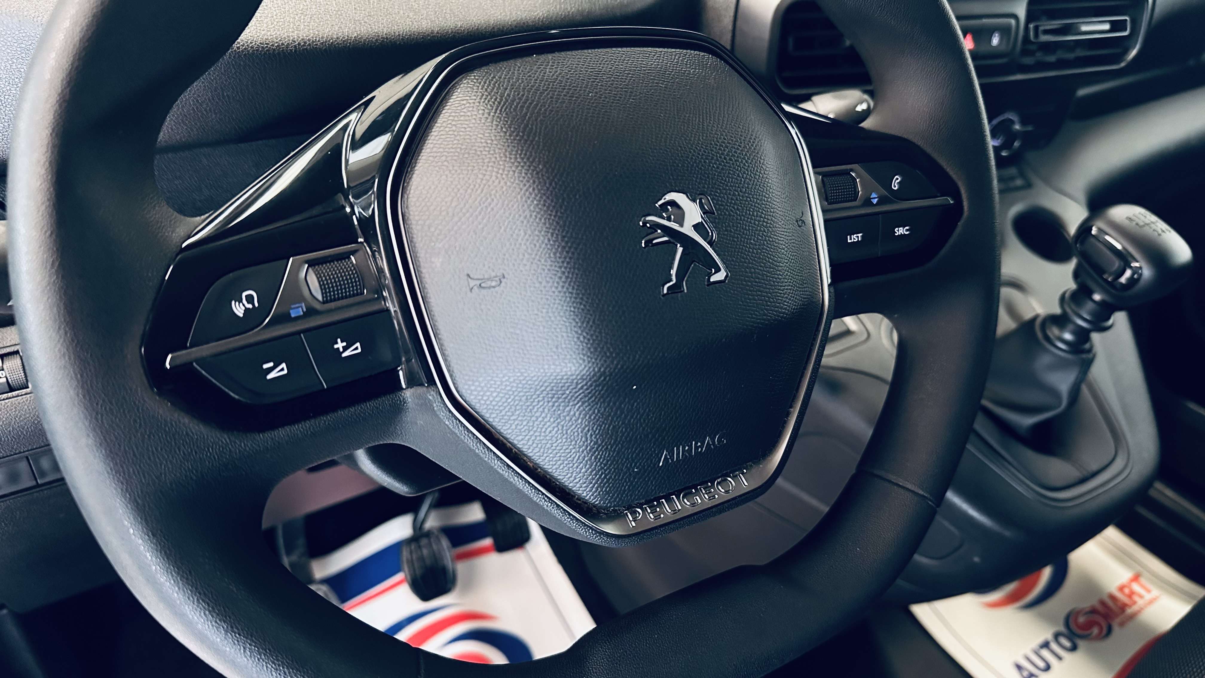 Peugeot Partner 1.2 NEW KIT DISTRI + GROS ENTRETIEN CAMERA NAVI CARPLAY