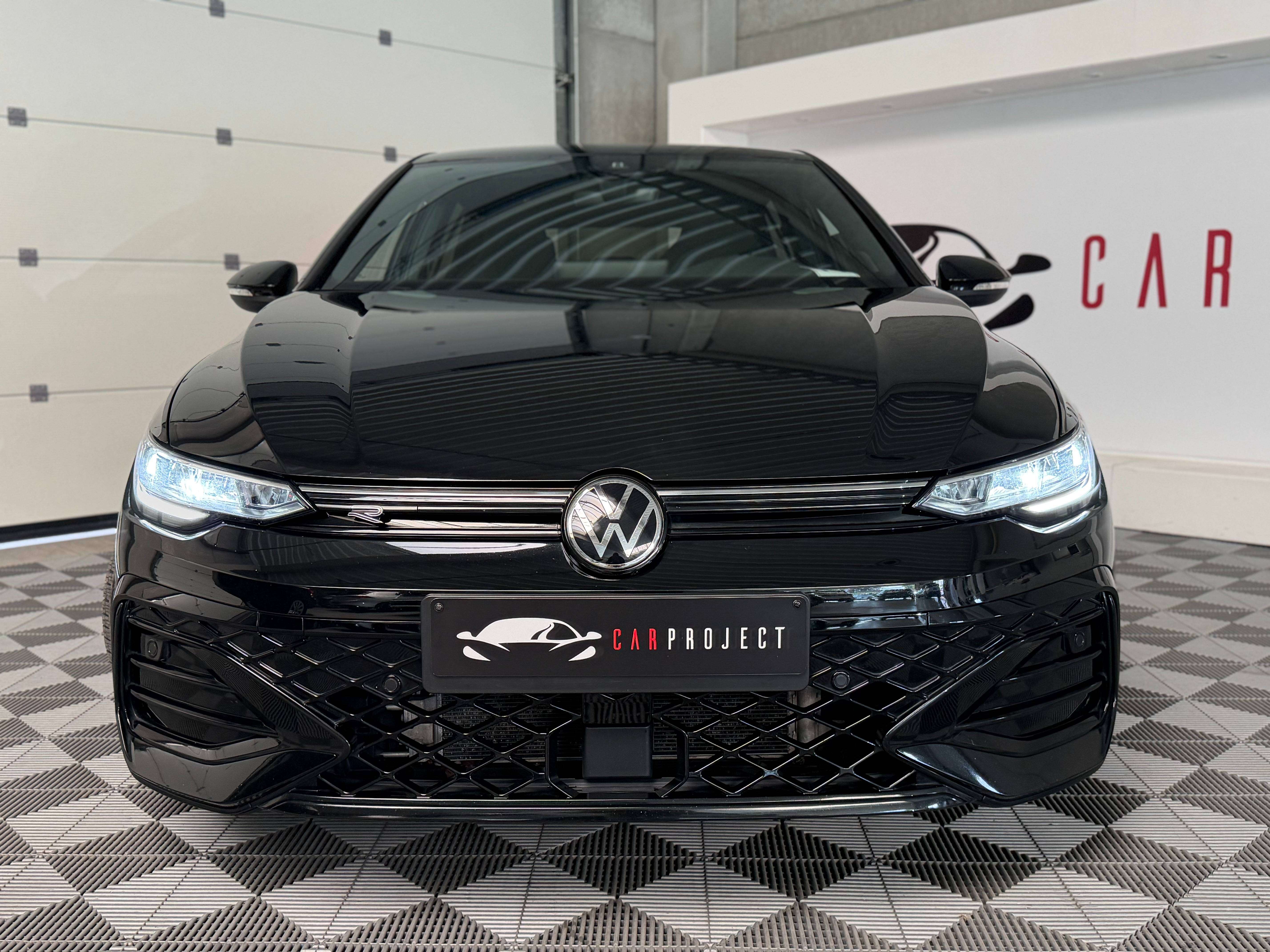 Volkswagen Golf 1.5 eTSI R-Line, Apple Car-Play, Camera de recul, Capteurs AV/AR