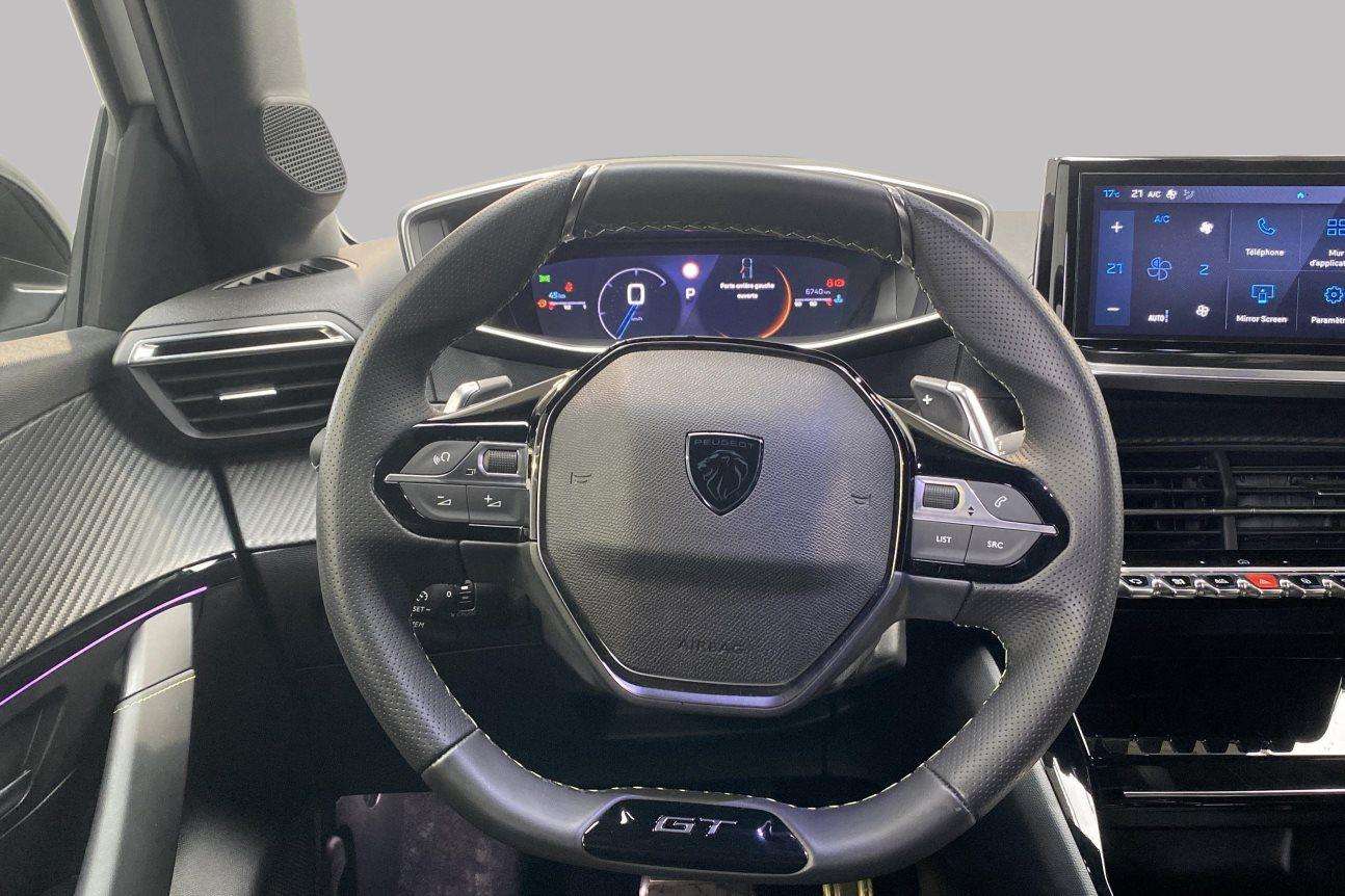 Peugeot 208 GT * Visio Park & CarPlay