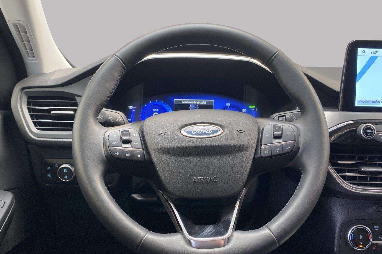Ford Kuga Titanium PlugIn * GPS Caméra