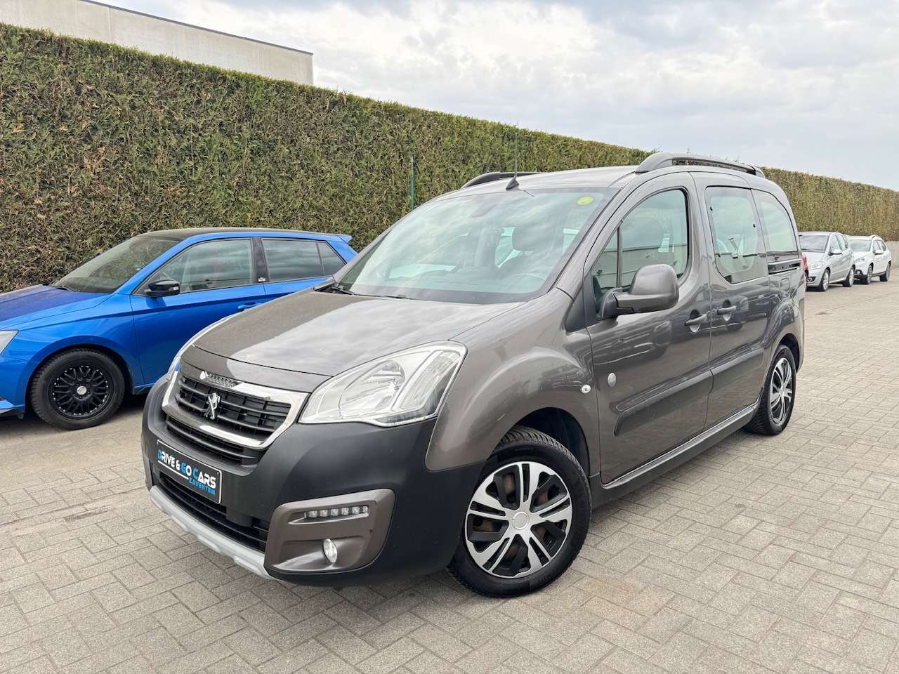 Peugeot Partner Outdoor 1.6 BlueHDi - 99PK - Camera - Navi