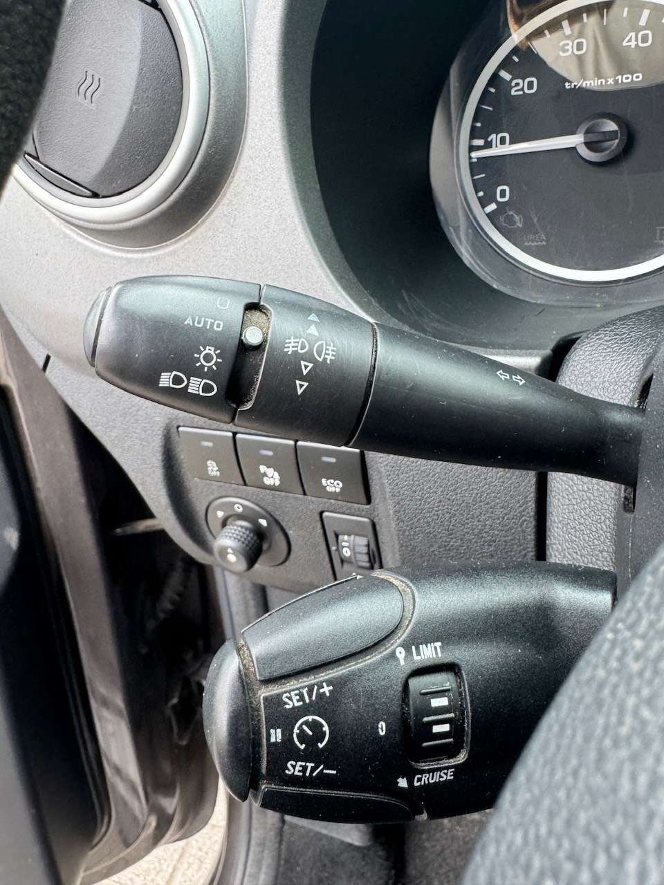 Peugeot Partner Outdoor 1.6 BlueHDi - 99PK - Camera - Navi