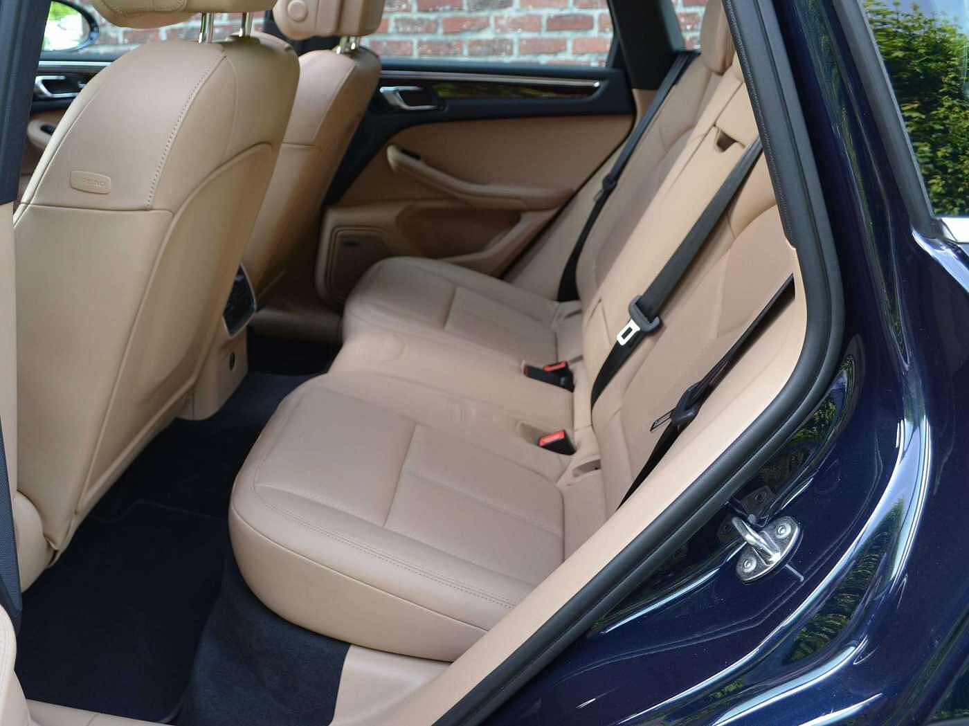 Porsche Macan Macan 2.0 PDK * 1 HAND * PANO * 21 INCH * CHRONO *360 * BOSE * TREKHAAK